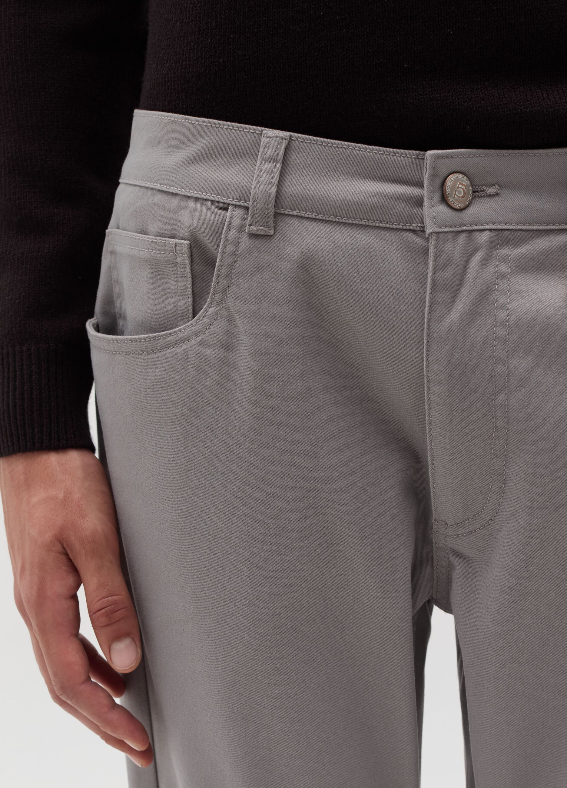 Slim-fit twill trousers with five pockets