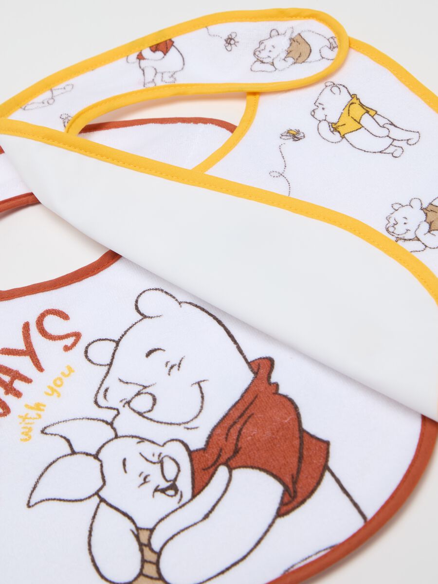 Two-pack Winnie the Pooh bibs with PEVA backing_1