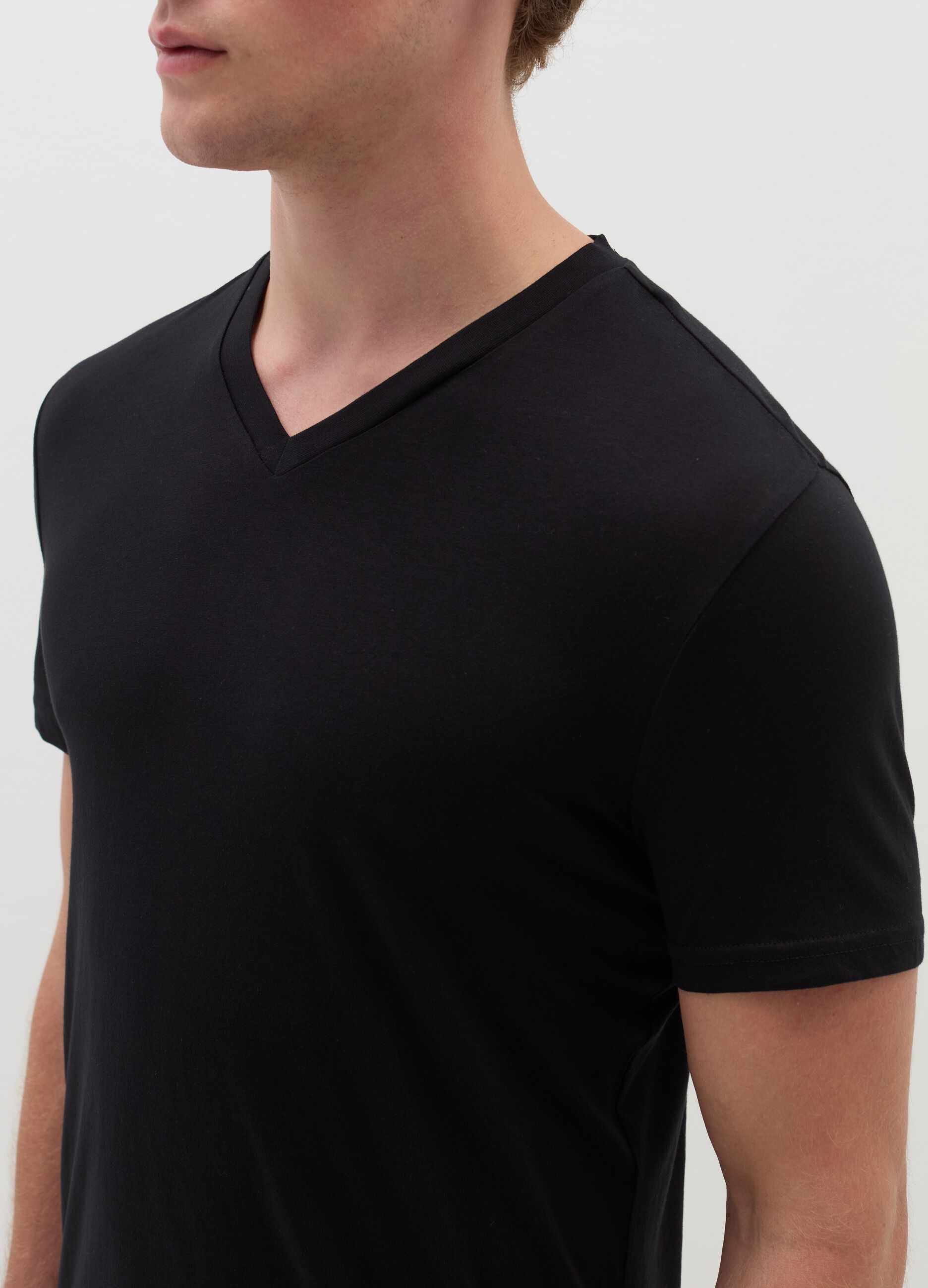 Organic cotton undershirt with V neck