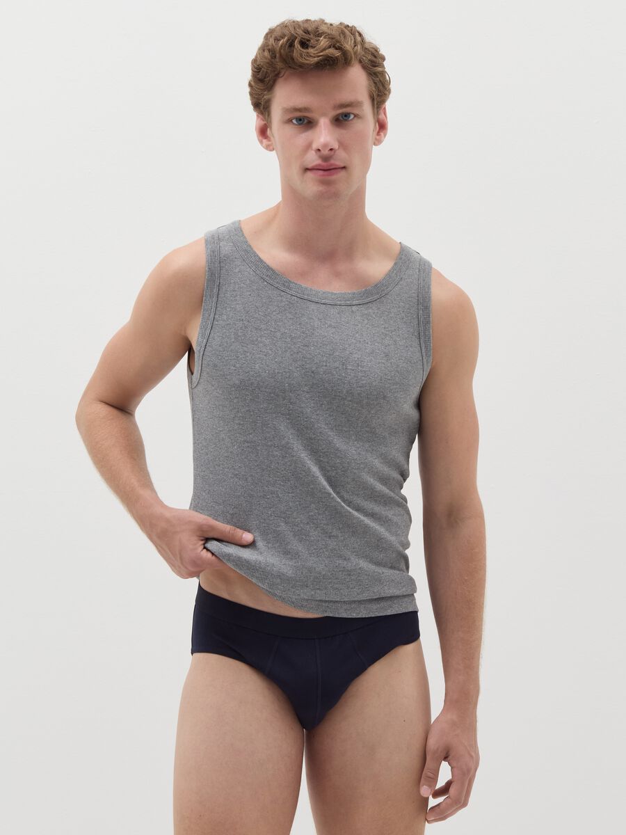 Three-pack briefs with external elastic_0