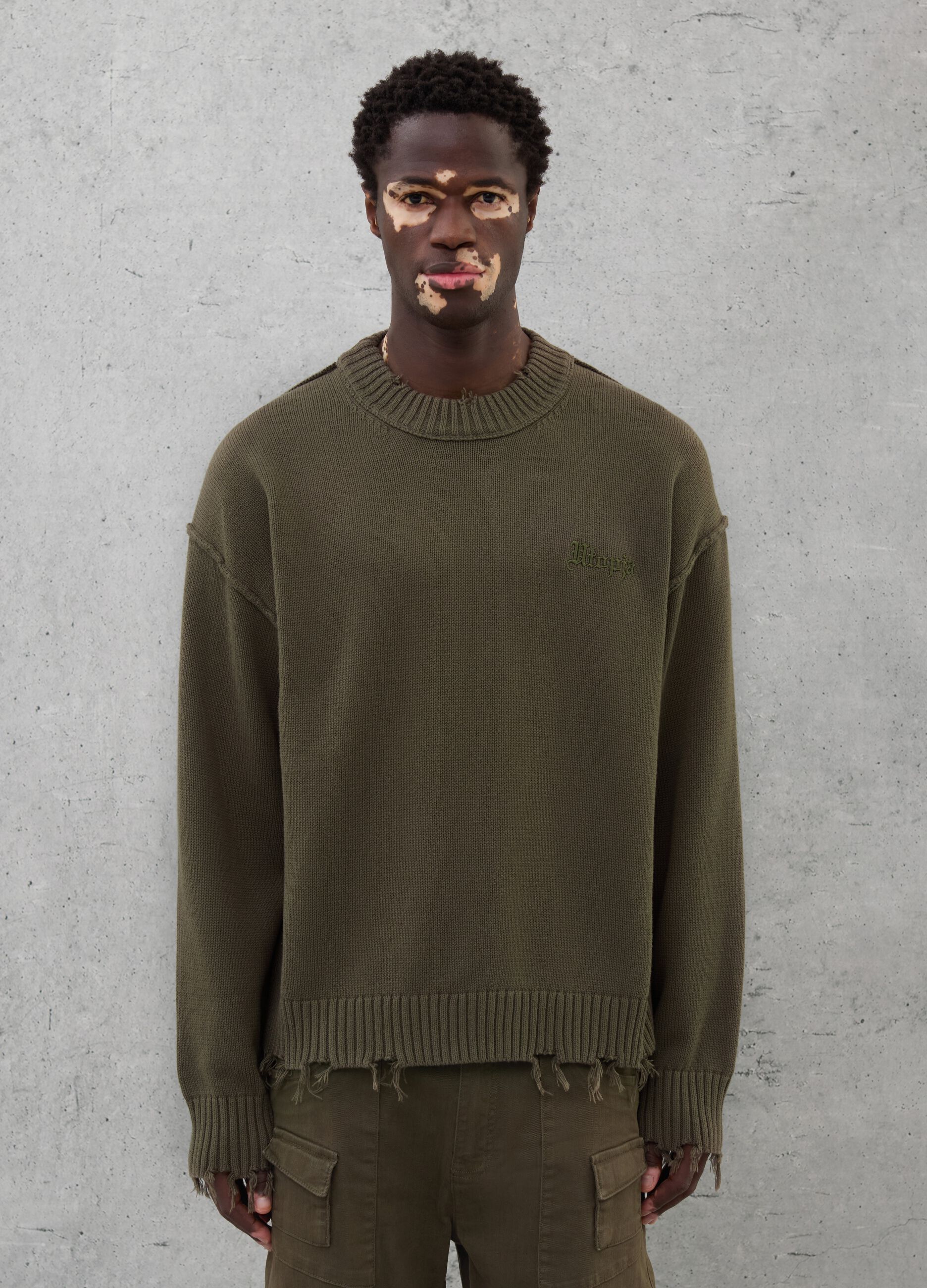 Crewneck Distressed Pullover Military Green