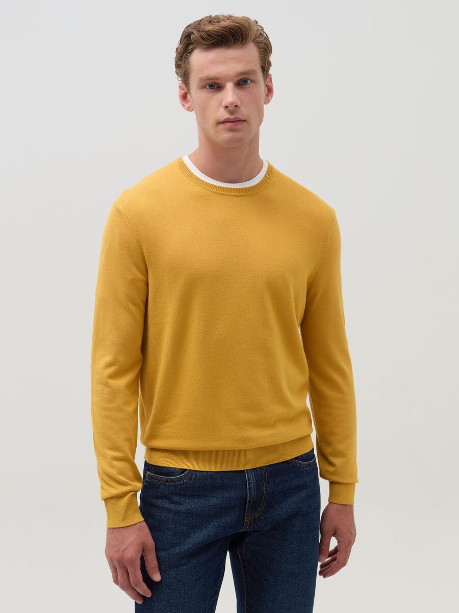 Round neck pullover_1