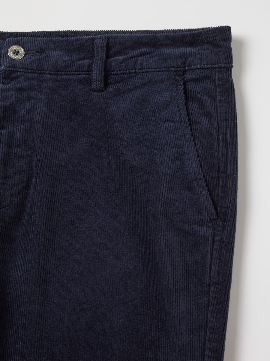 Corduroy chino trousers_5