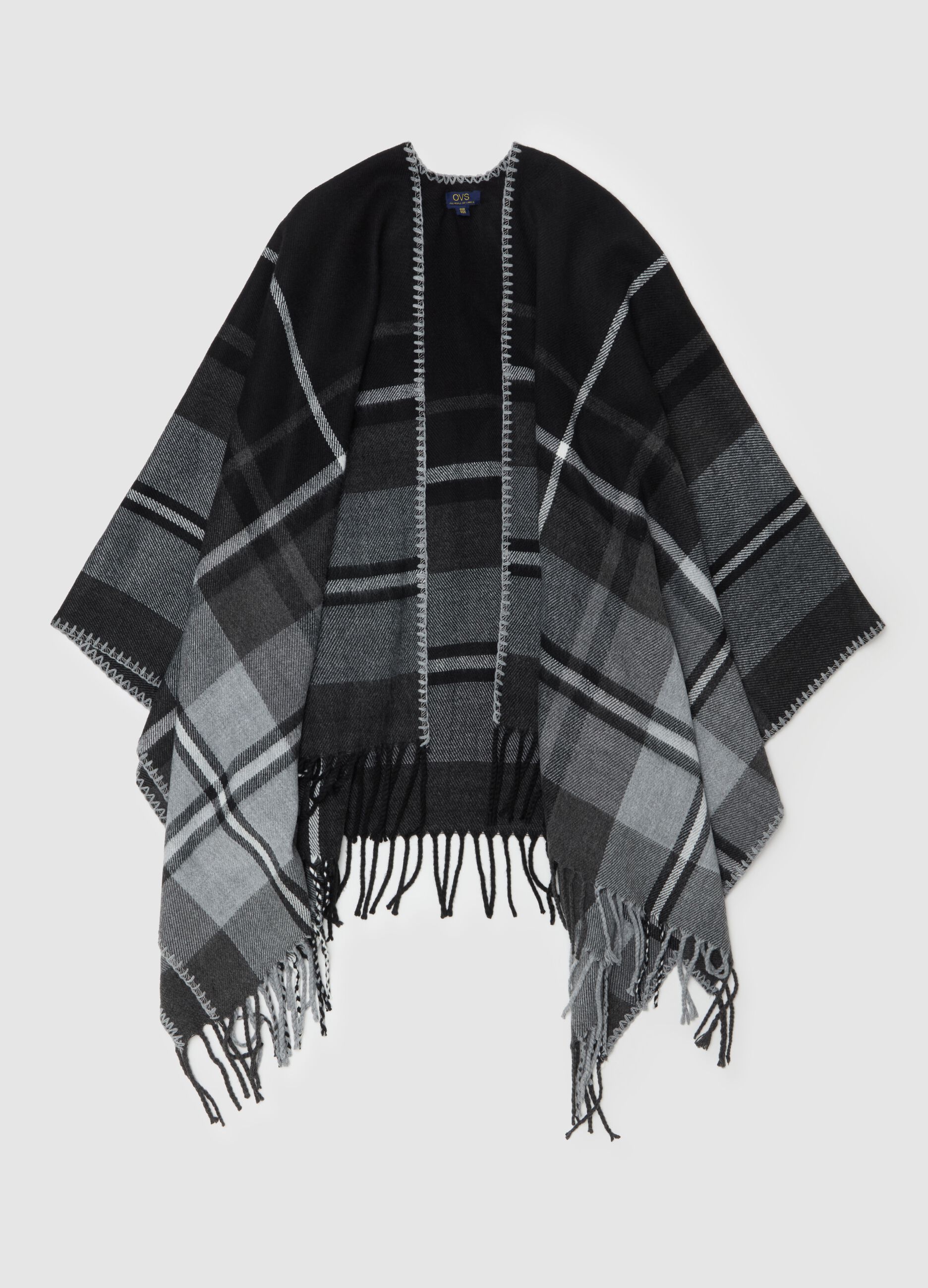 Poncho scarf with check pattern