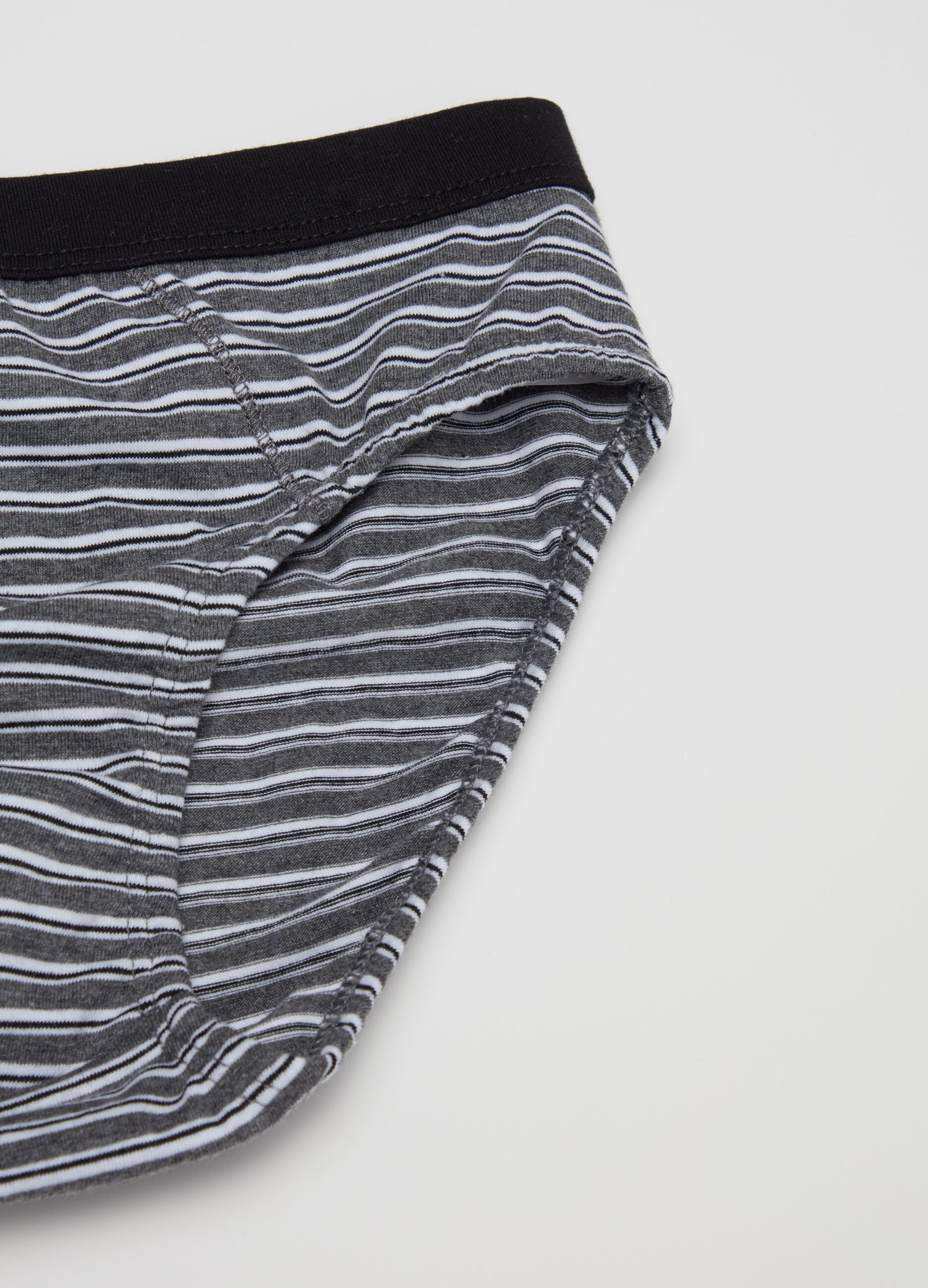 Briefs in organic cotton with striped pattern