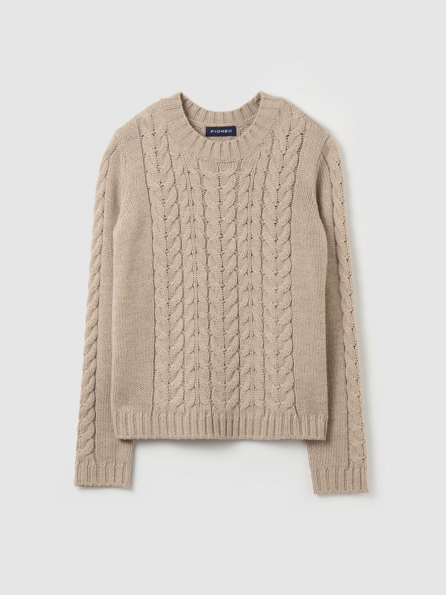 Contemporary cable-knit pullover_4