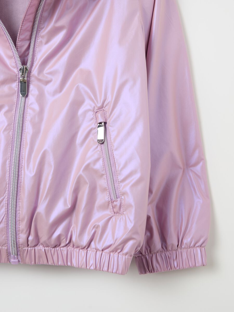 Short shiny-effect waterproof jacket_2