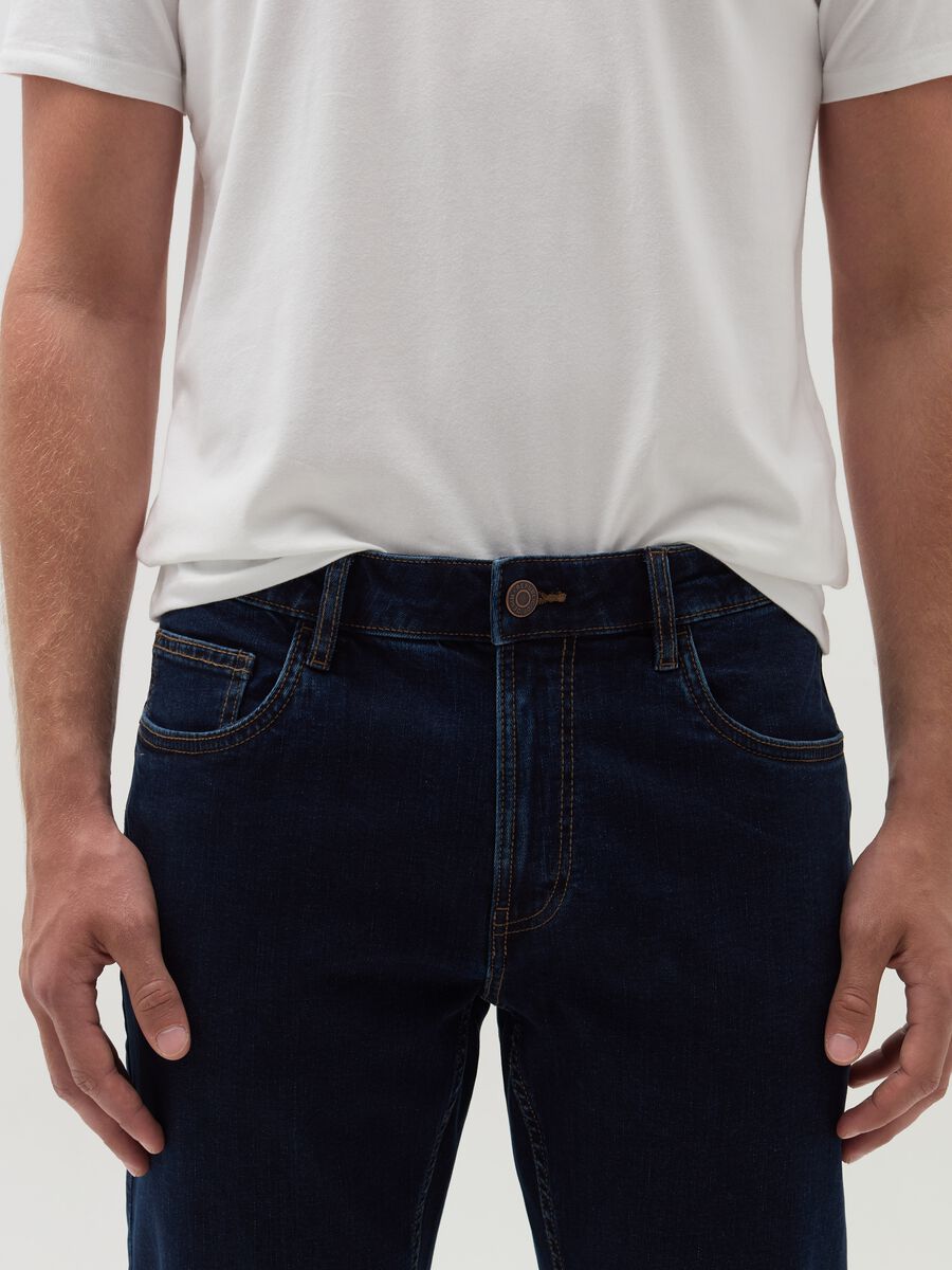 Regular-fit jeans with five pockets_3