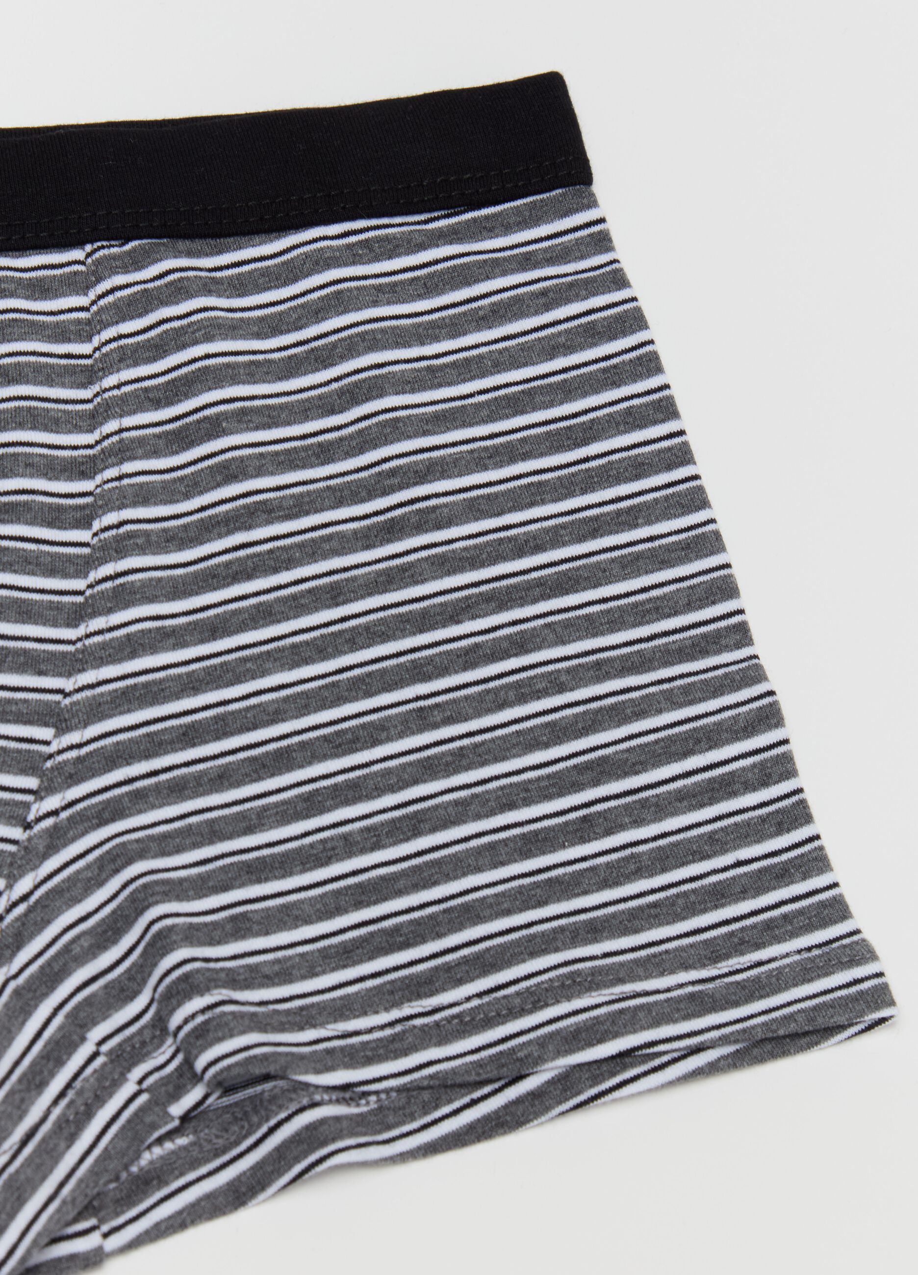 Organic cotton boxer shorts with striped pattern