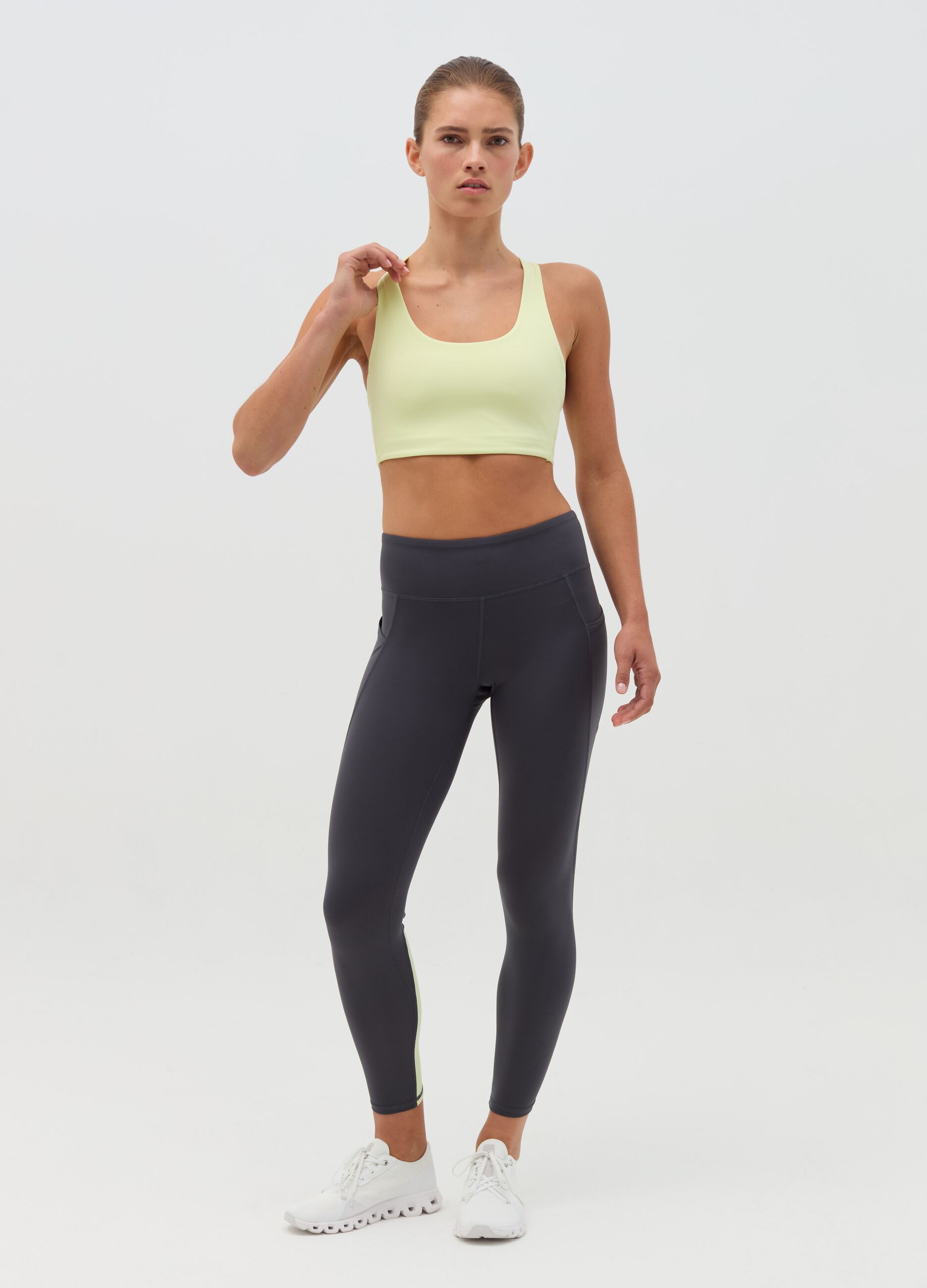 AI•KI sports bra with crossover straps