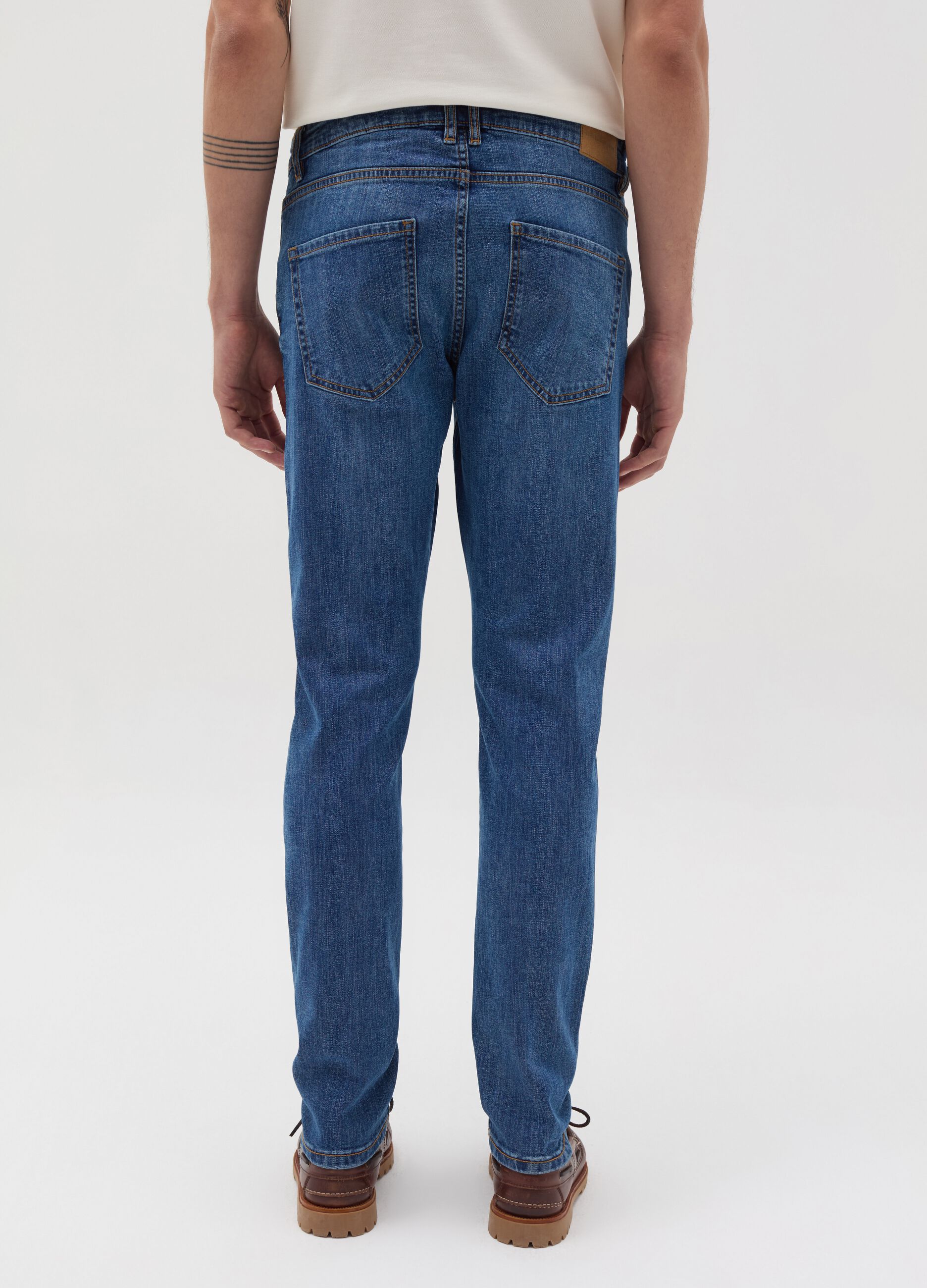 Skinny-fit stretch jeans with five pockets