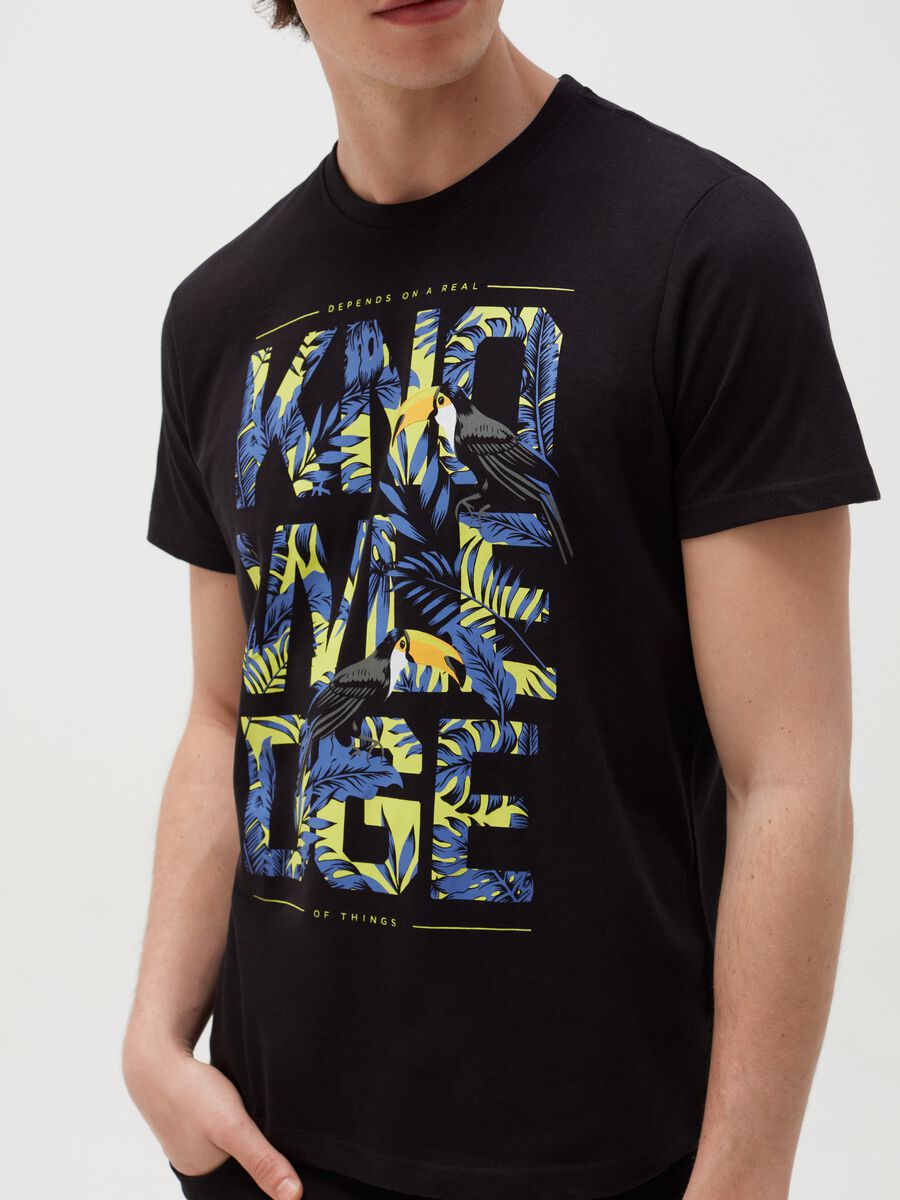 Cotton T-shirt with toucans and lettering print_1