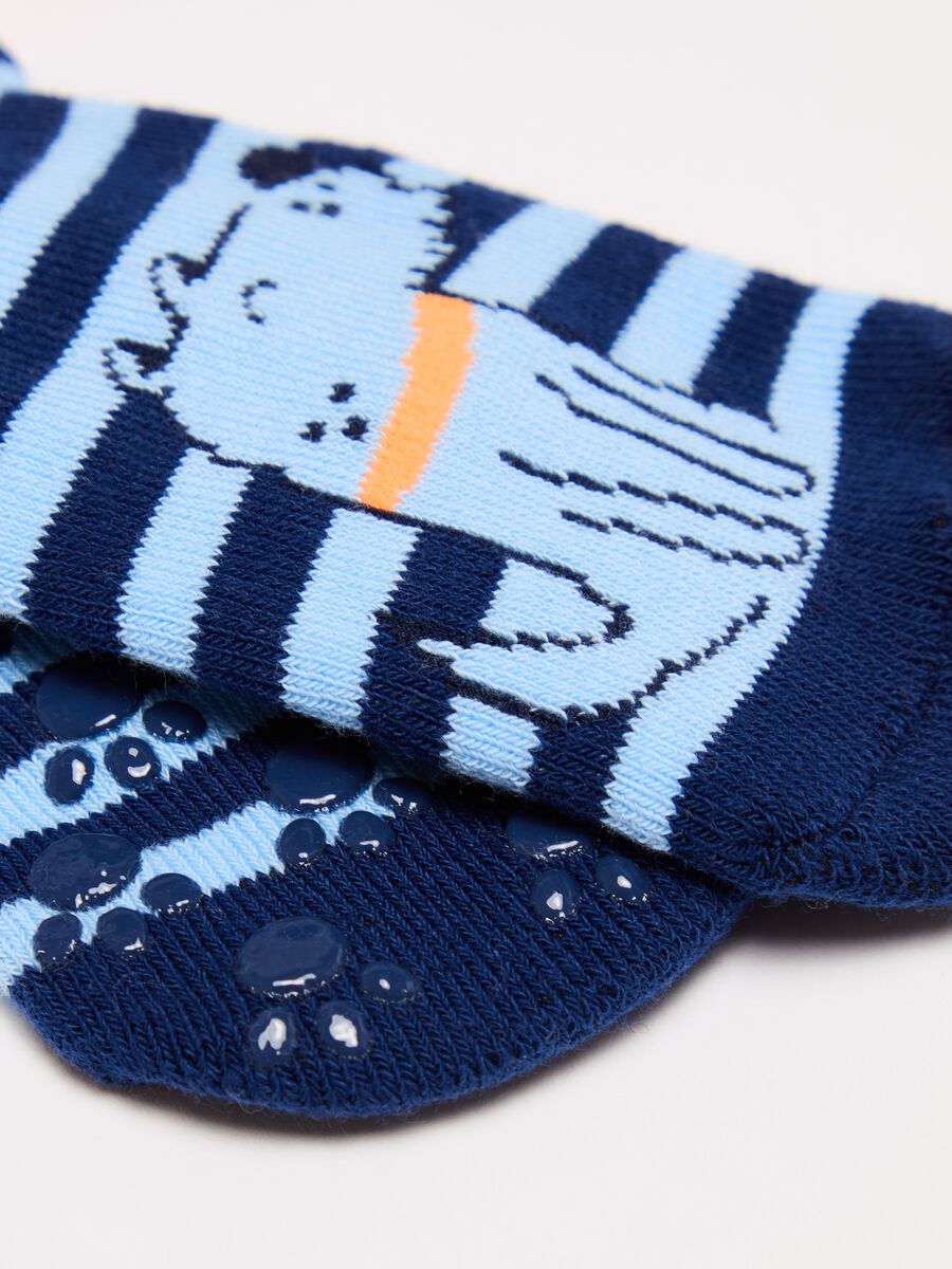 Two-pair pack slipper socks with puppies design_3