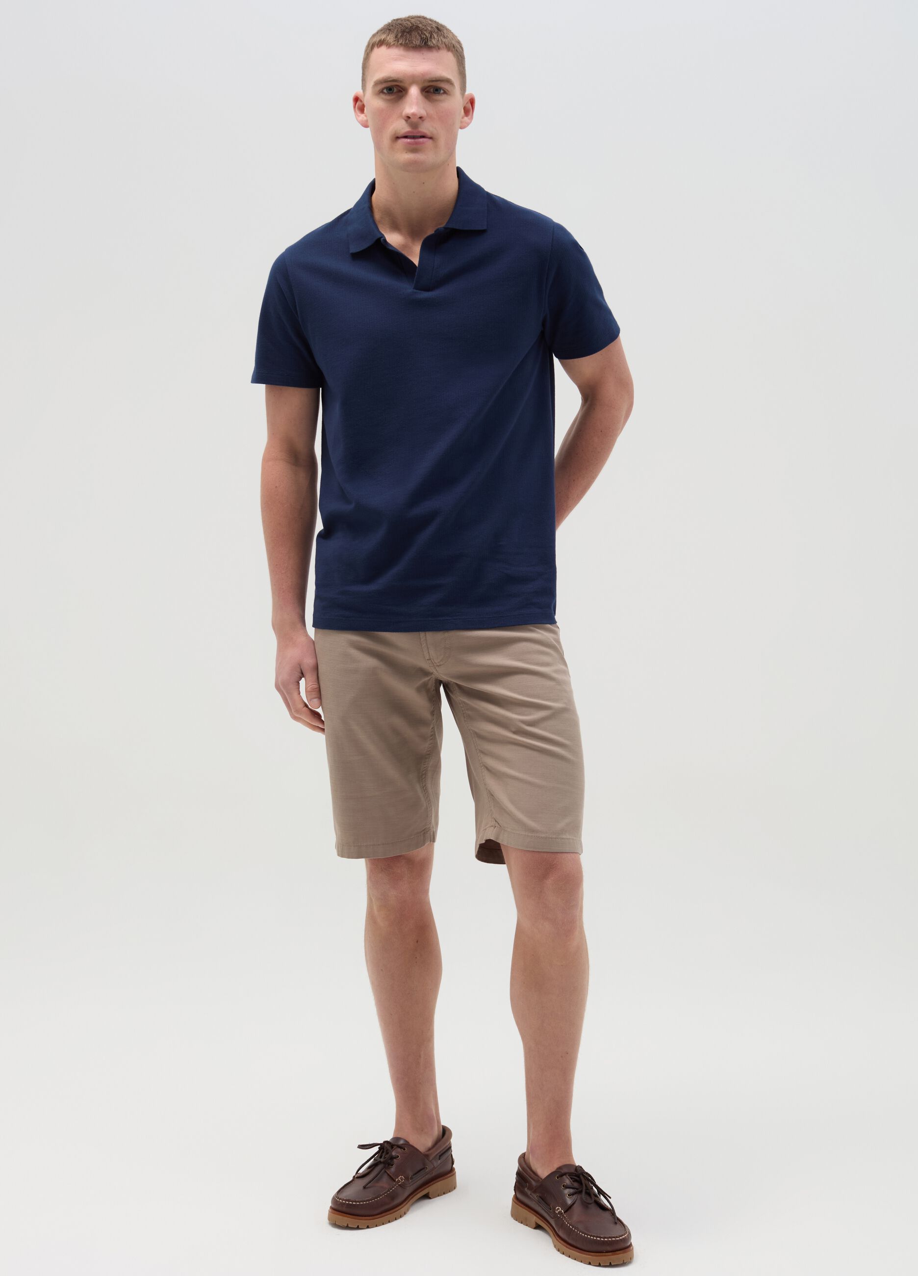 Bermuda shorts with five pockets in cotton and linen