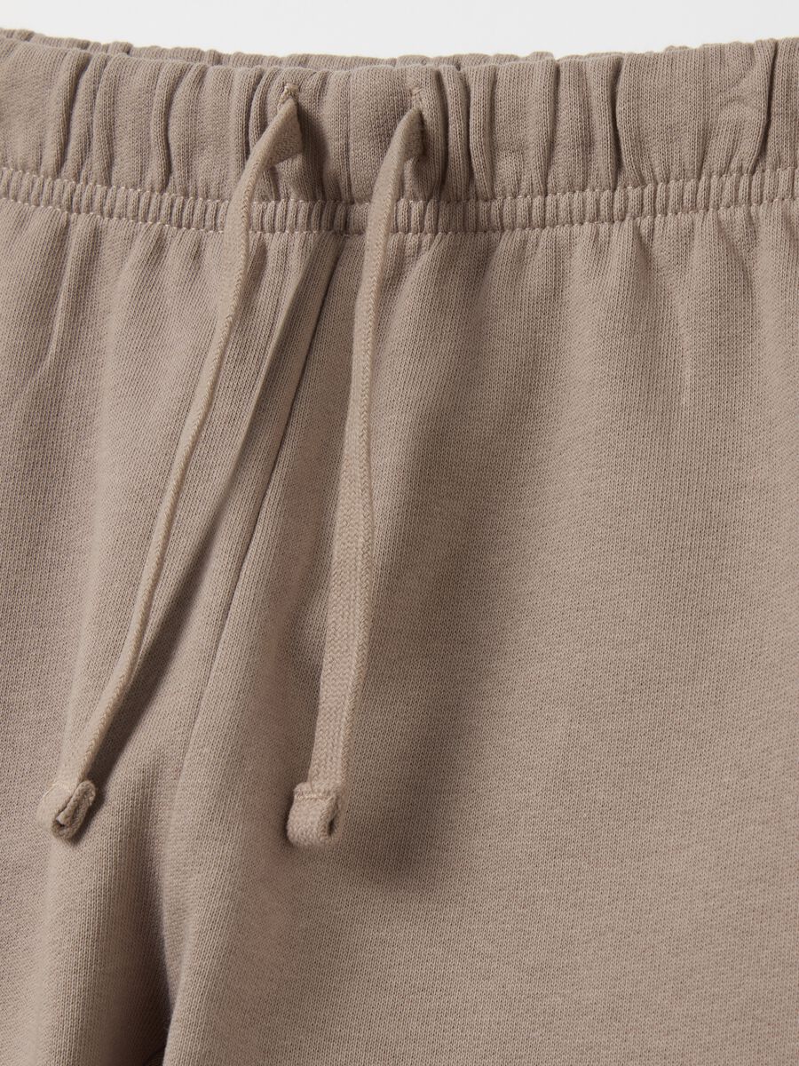 Joggers with drawstring and elasticated trims_2