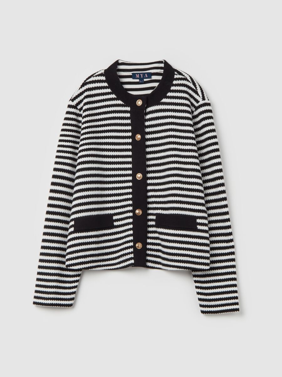 Curvy striped cardigan with golden buttons_4