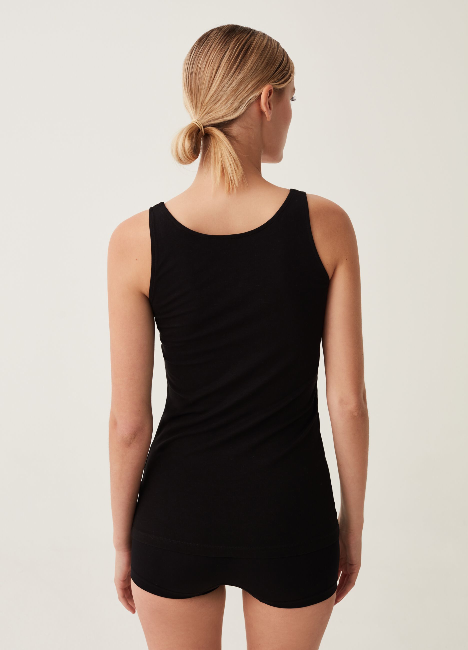 Stretch cotton vest with wide shoulder straps