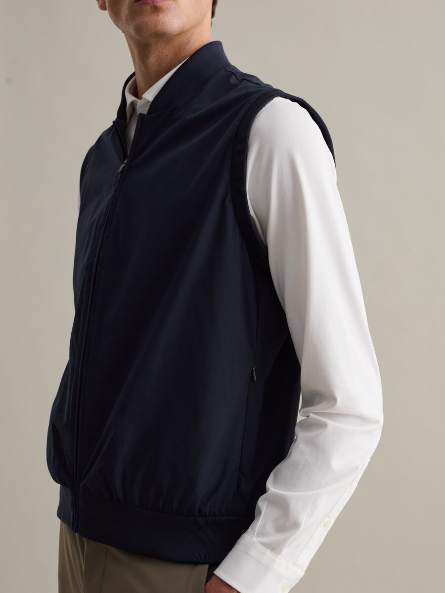 Contemporary gilet in technical fabric_5