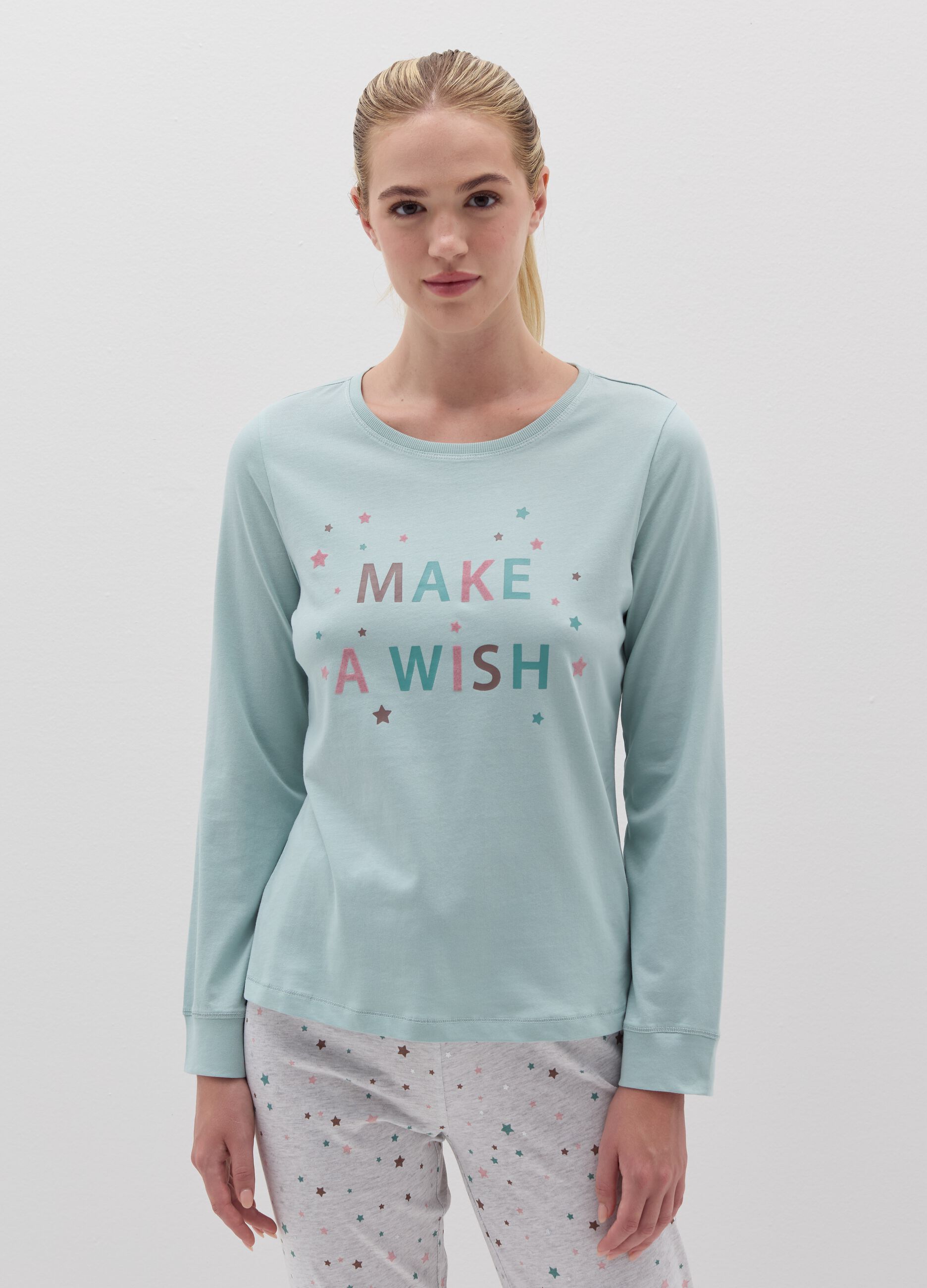 Long pyjamas with small stars print