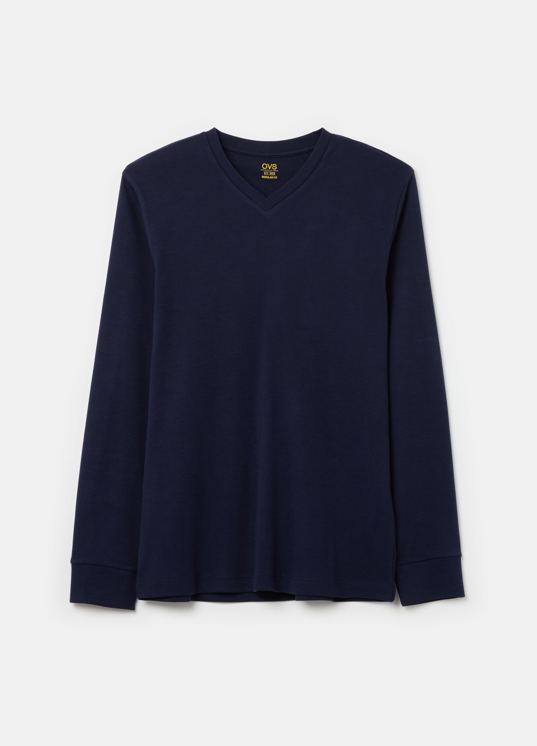 Long-sleeved T-shirt with V neck