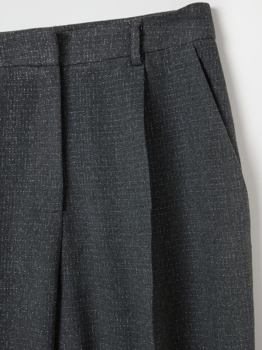 Pantalone relaxed fit in lurex con pinces_5