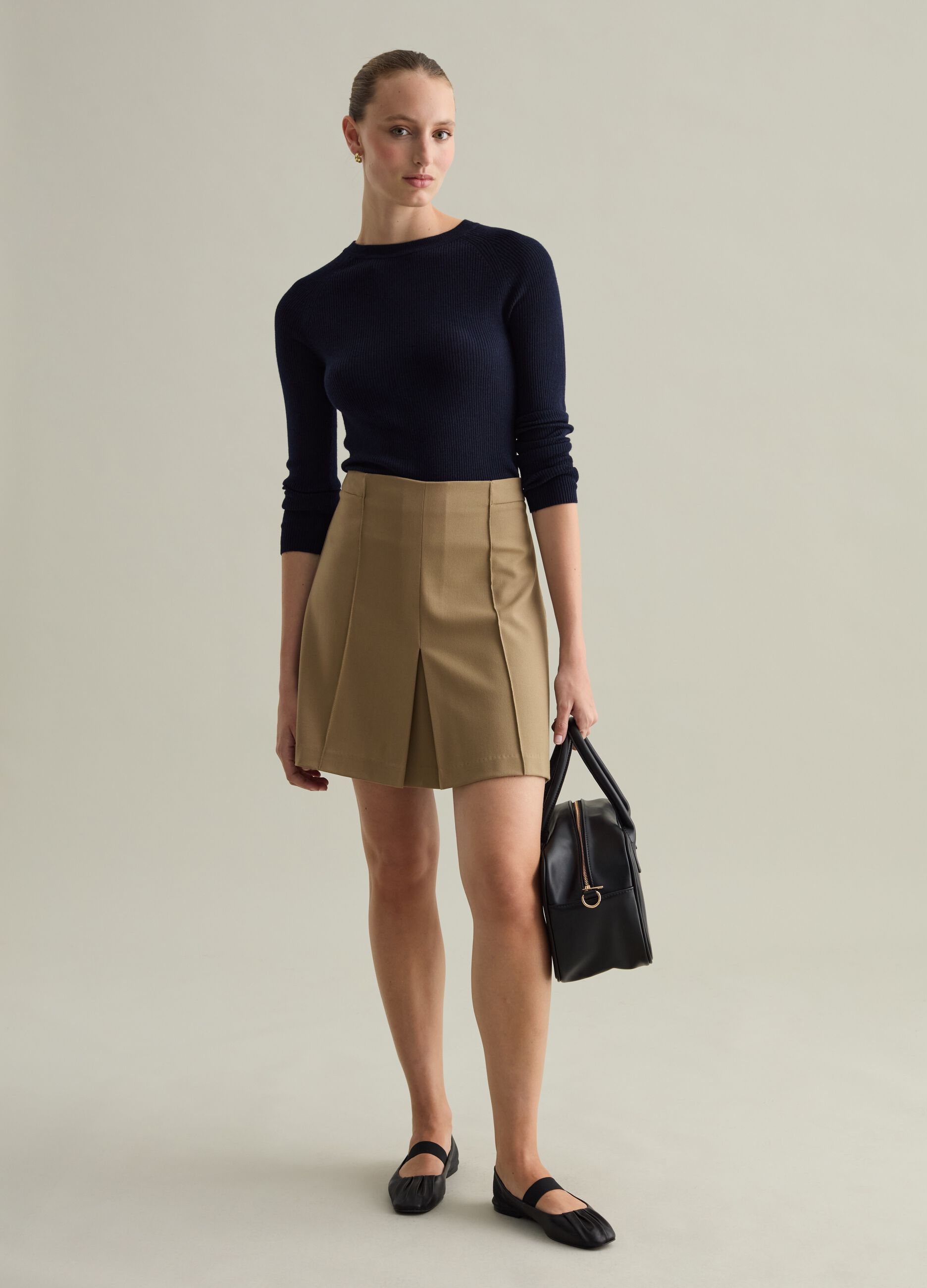 Contemporary pleated miniskirt