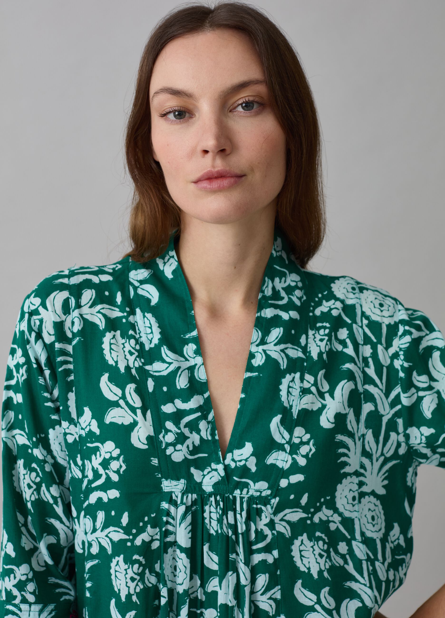 Beach cover-up kaftan with print and embroidery