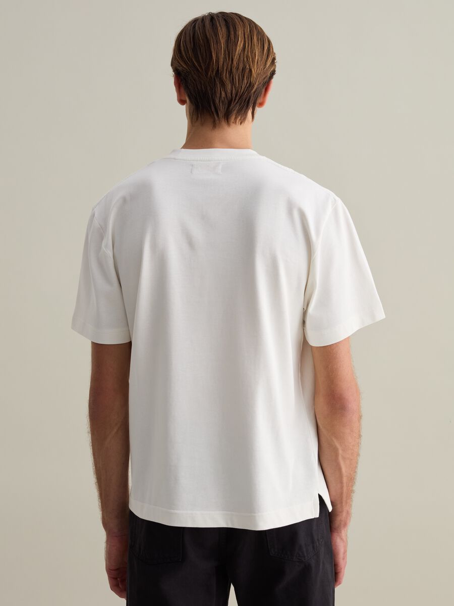 Relaxed-fit T-shirt with pocket_2