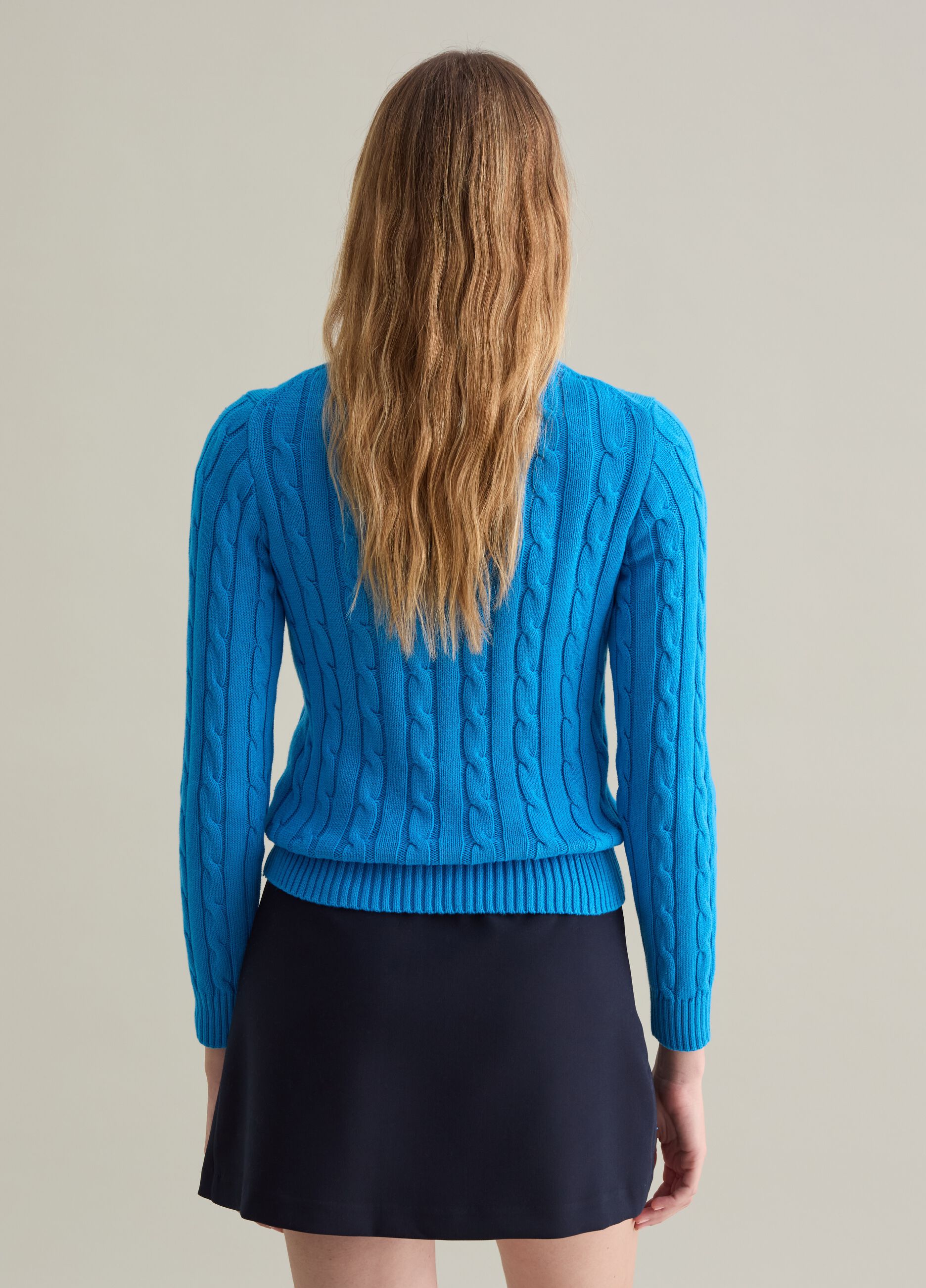 Ribbed pullover with cable-knit design