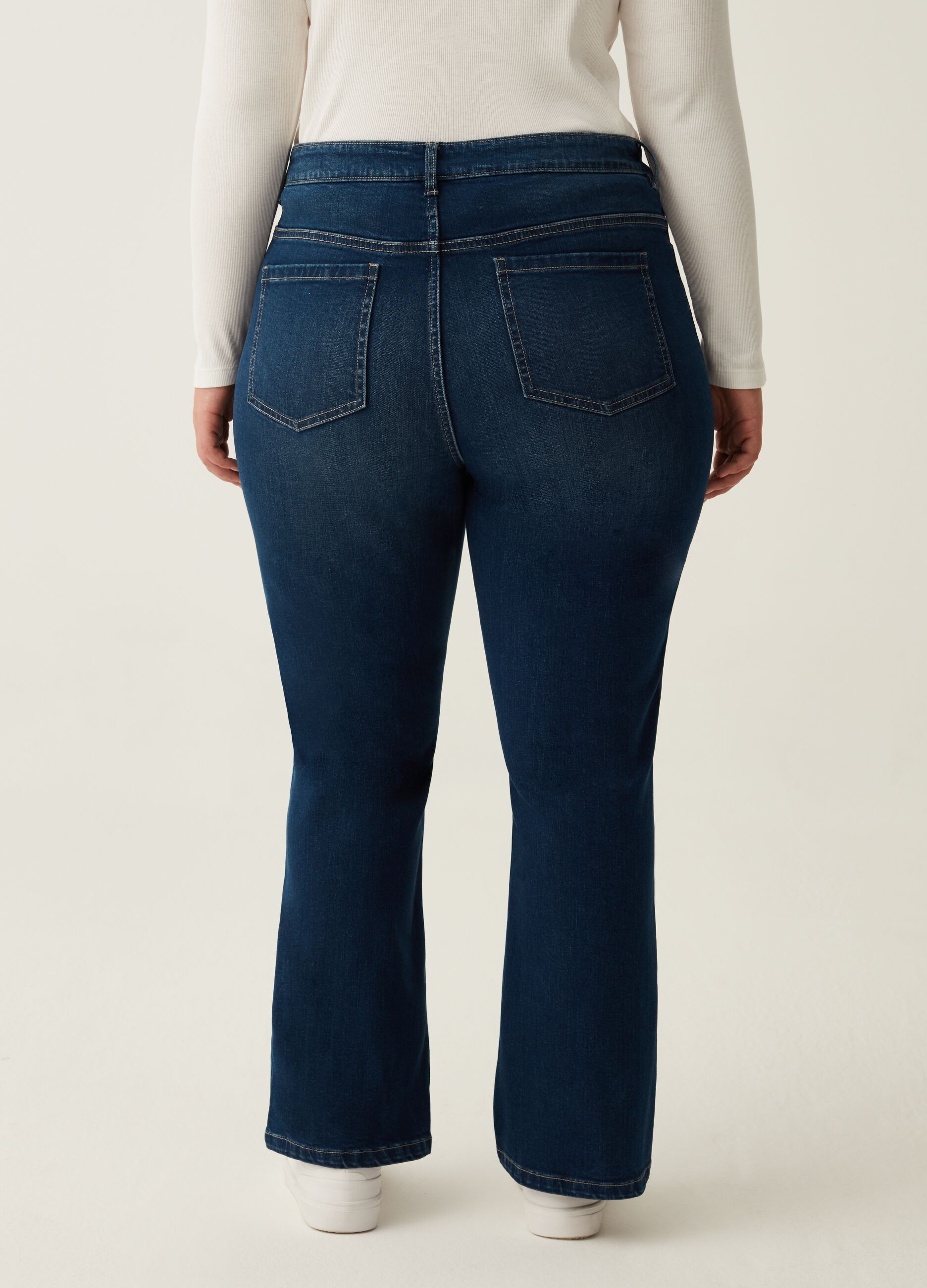 Curvy straight-fit jeans with fading