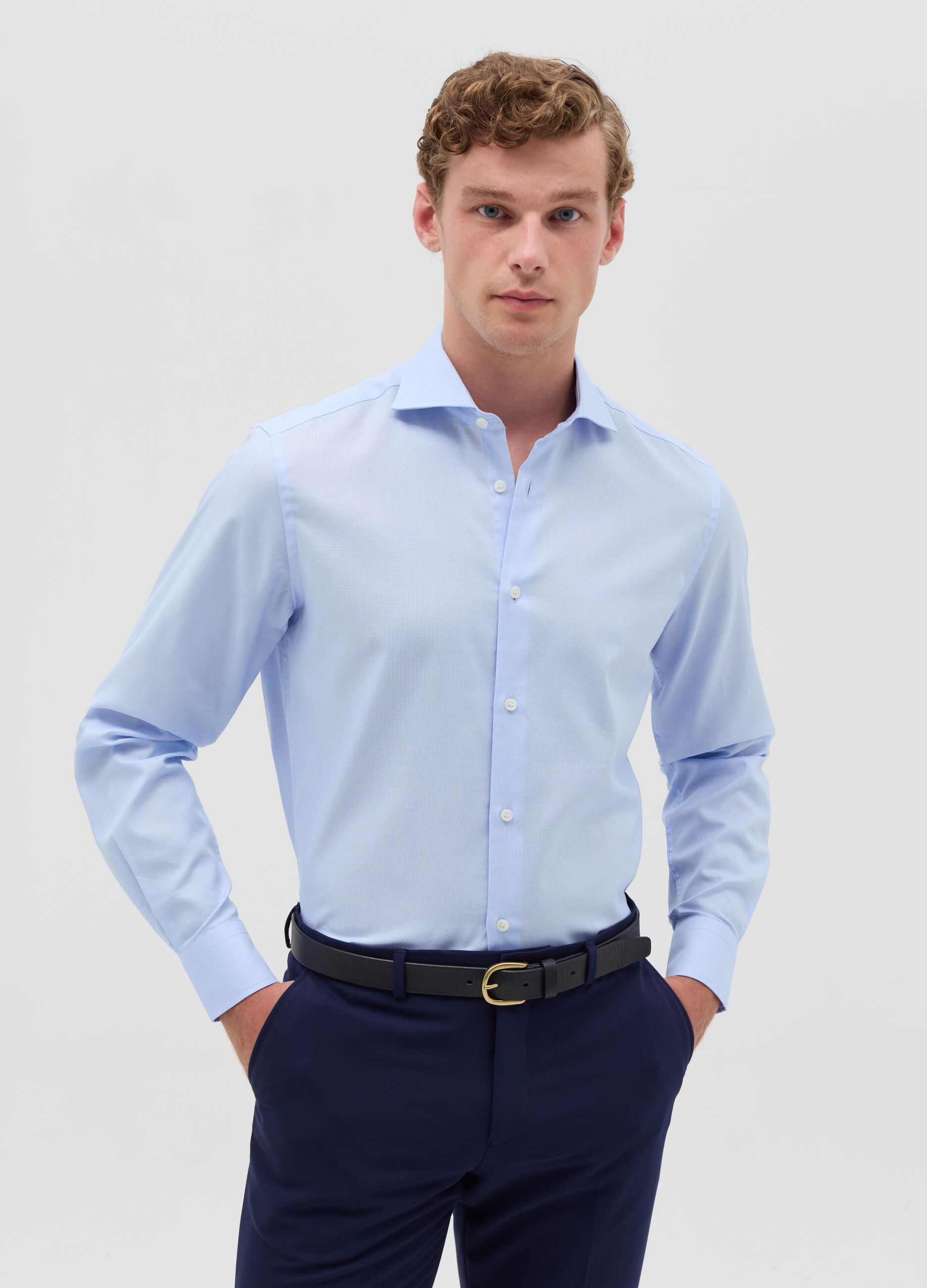 Solid colour slim-fit easy-iron shirt