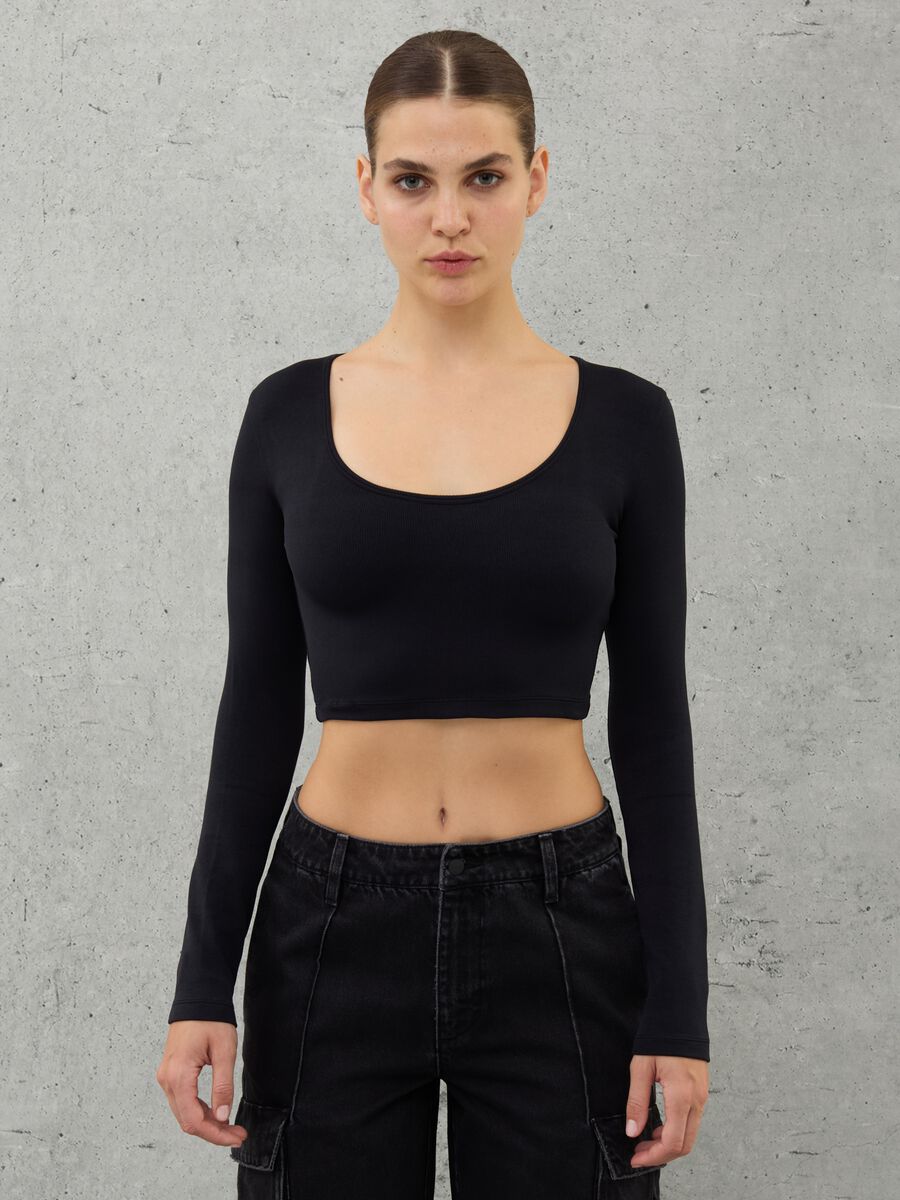 Cut Out Crop Long-sleeved Black_2