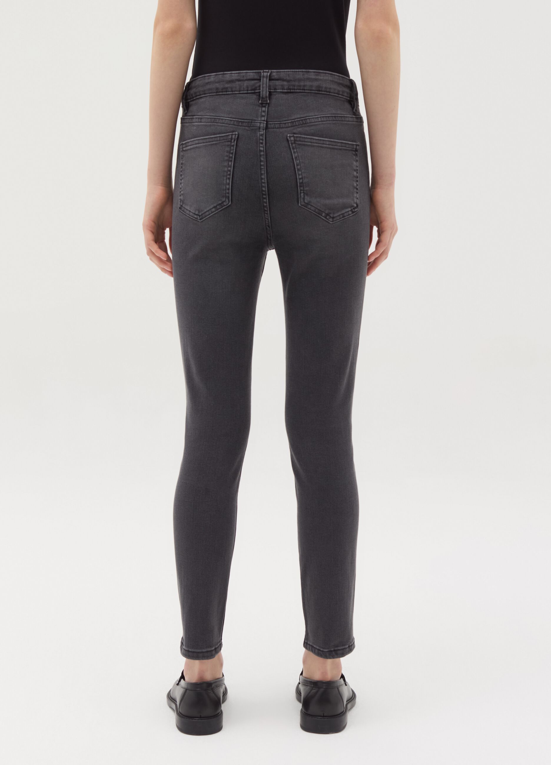 Skinny-fit jeans with five pockets