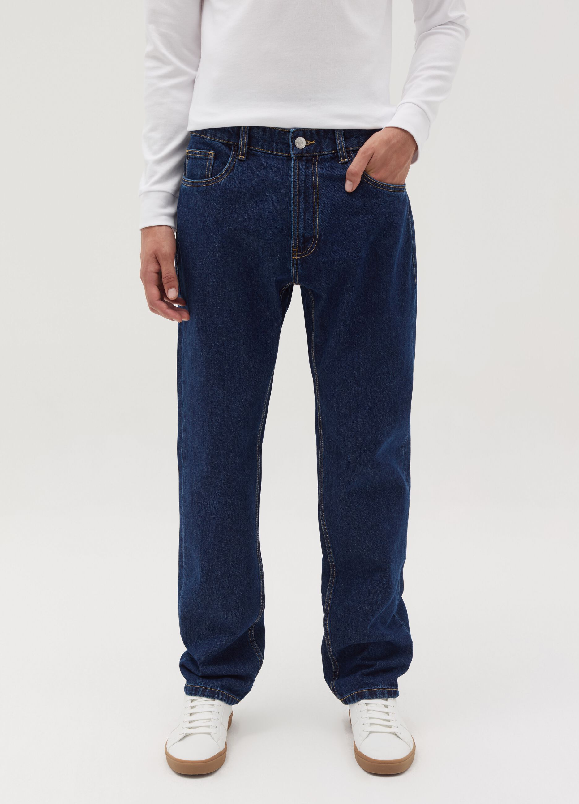 Regular-fit jeans with five pockets