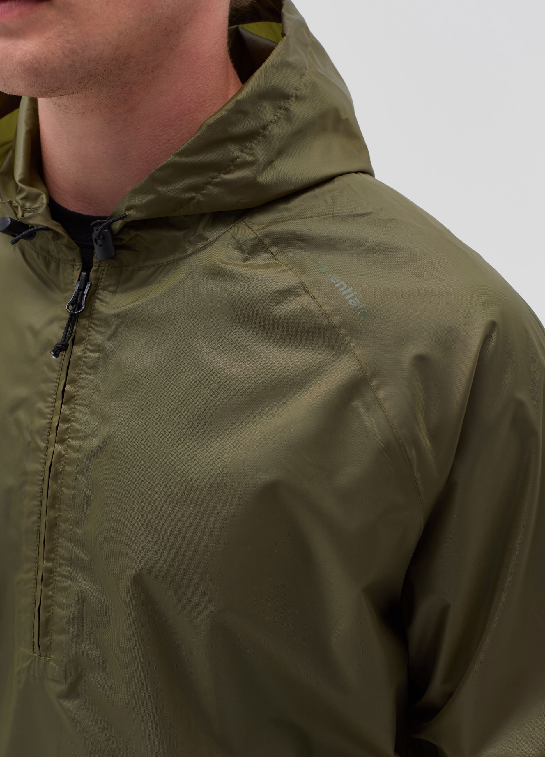 Essential waterproof half-zip jacket