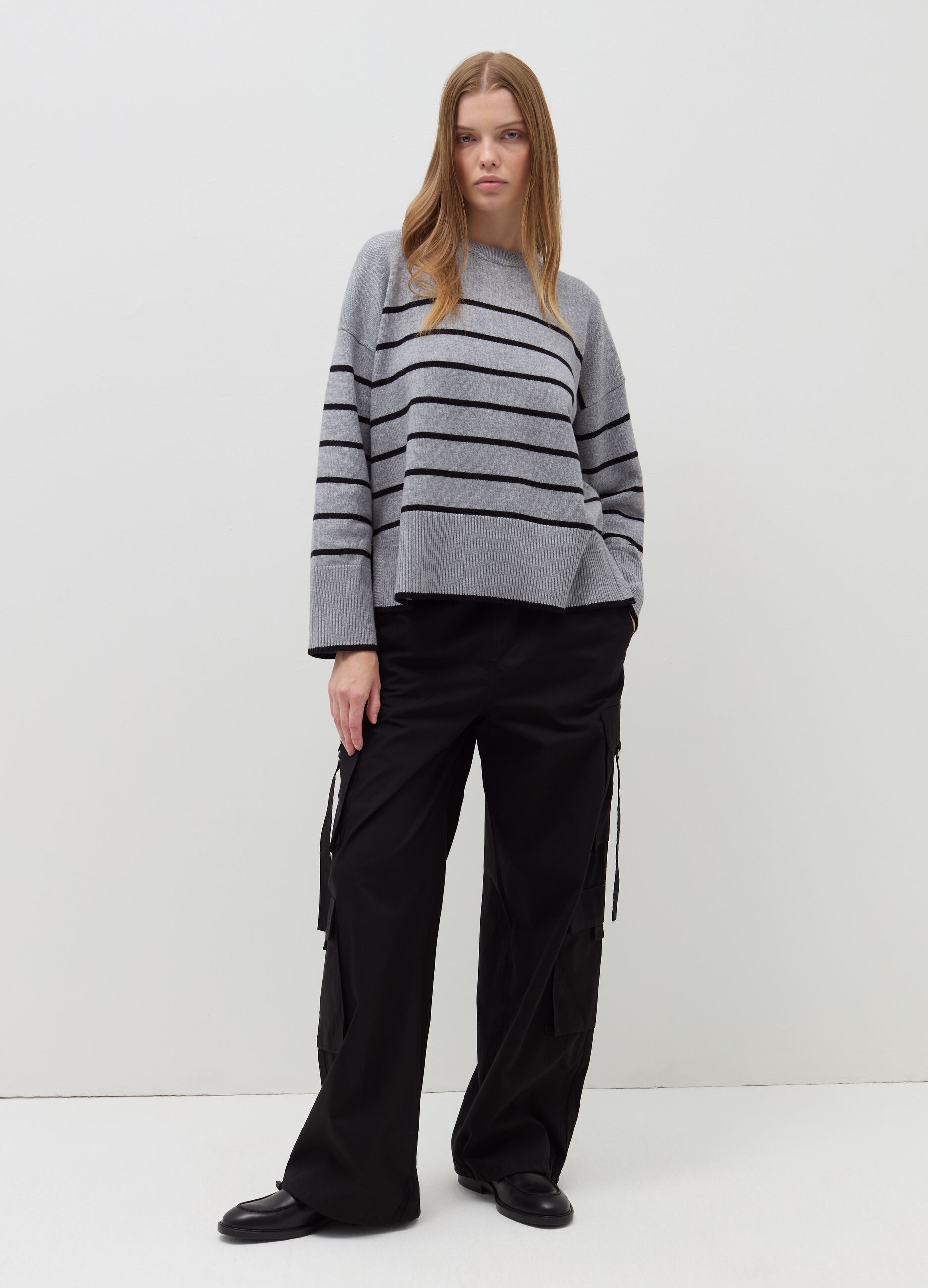 Striped pullover with slits