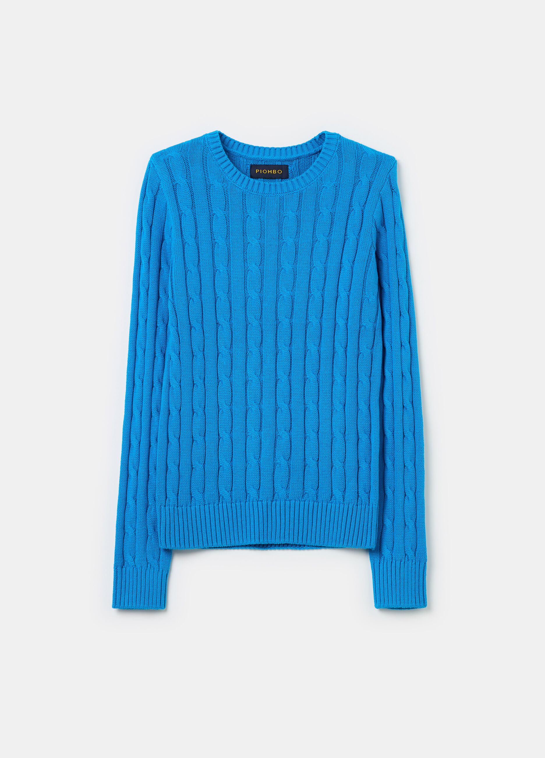 Ribbed pullover with cable-knit design