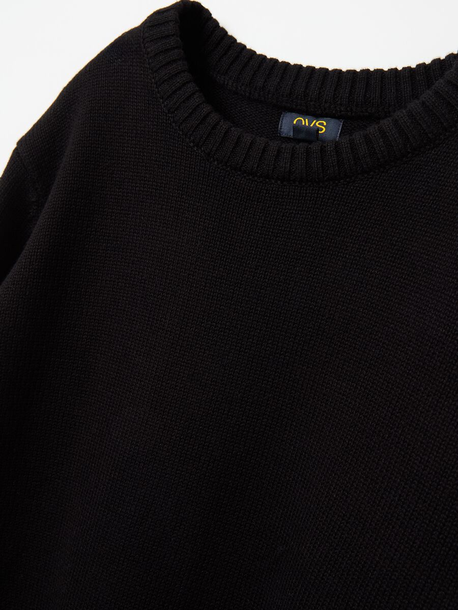Oversized pullover with jacquard lettering_3