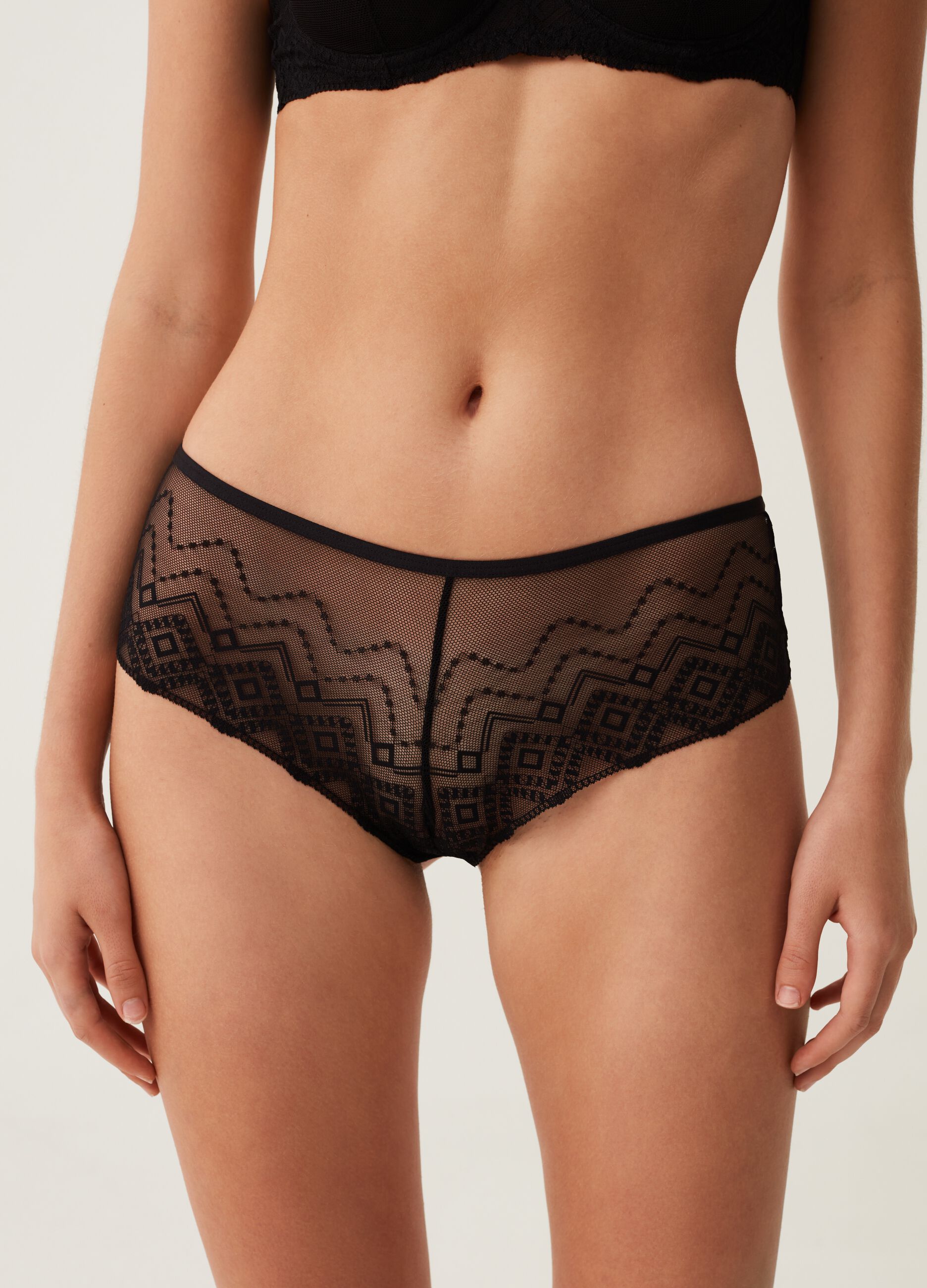 Woman's Black Lace French knickers with geometric design