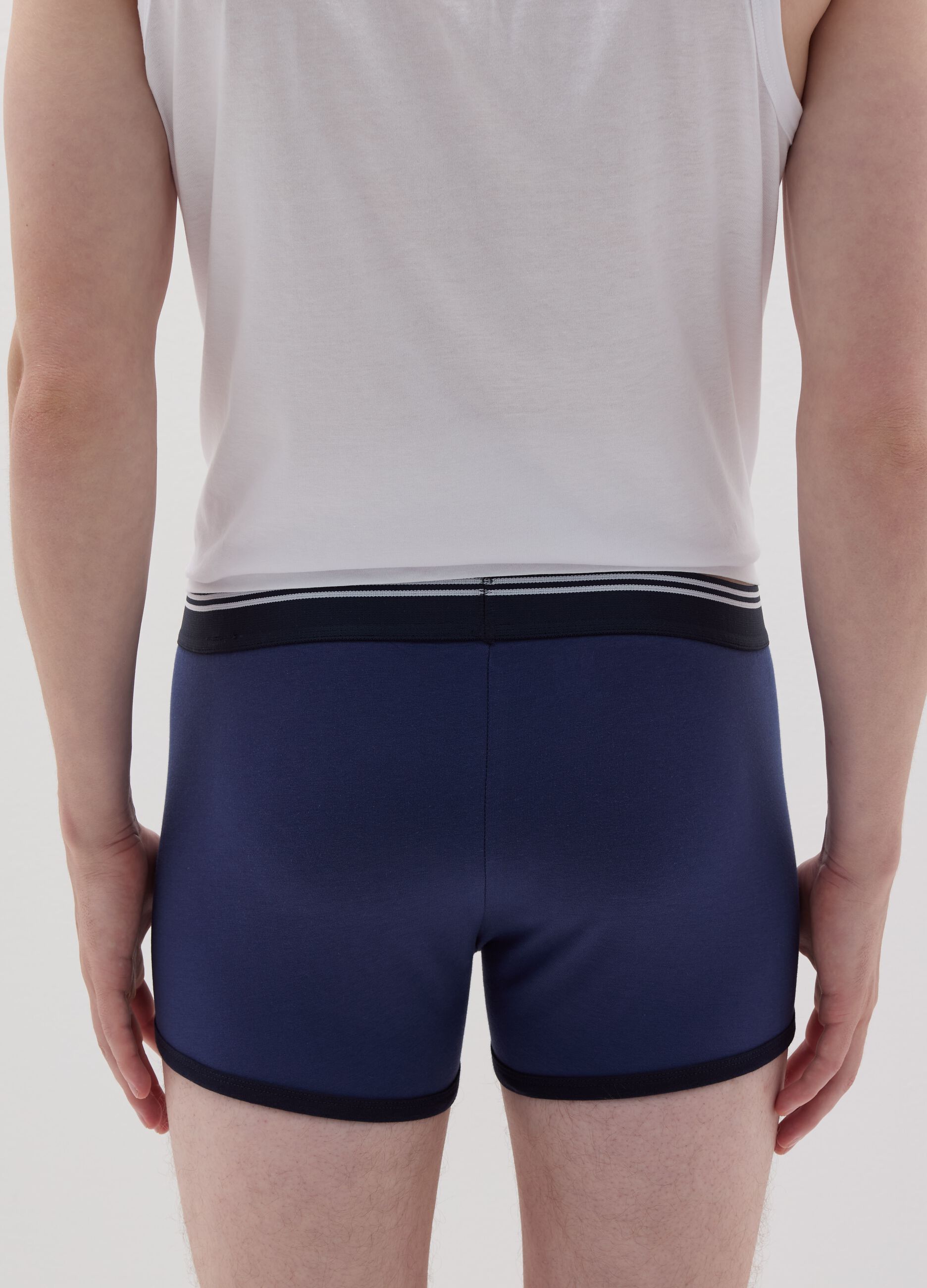 Boxer shorts with contrasting details