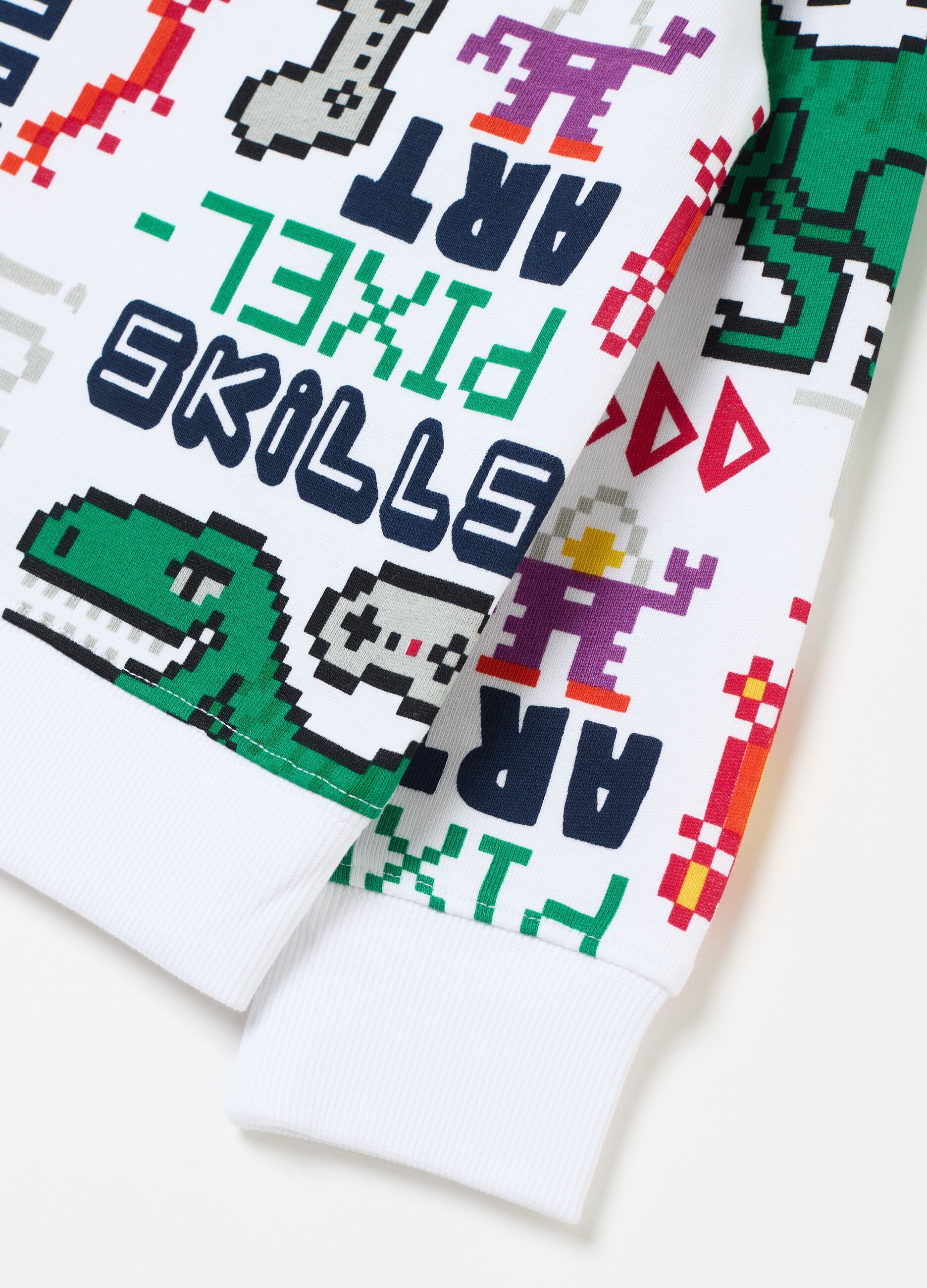 Sweatshirt with gaming dinosaur print