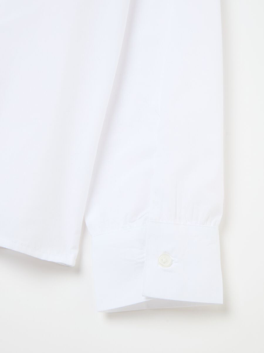 Shirt with side darts_5