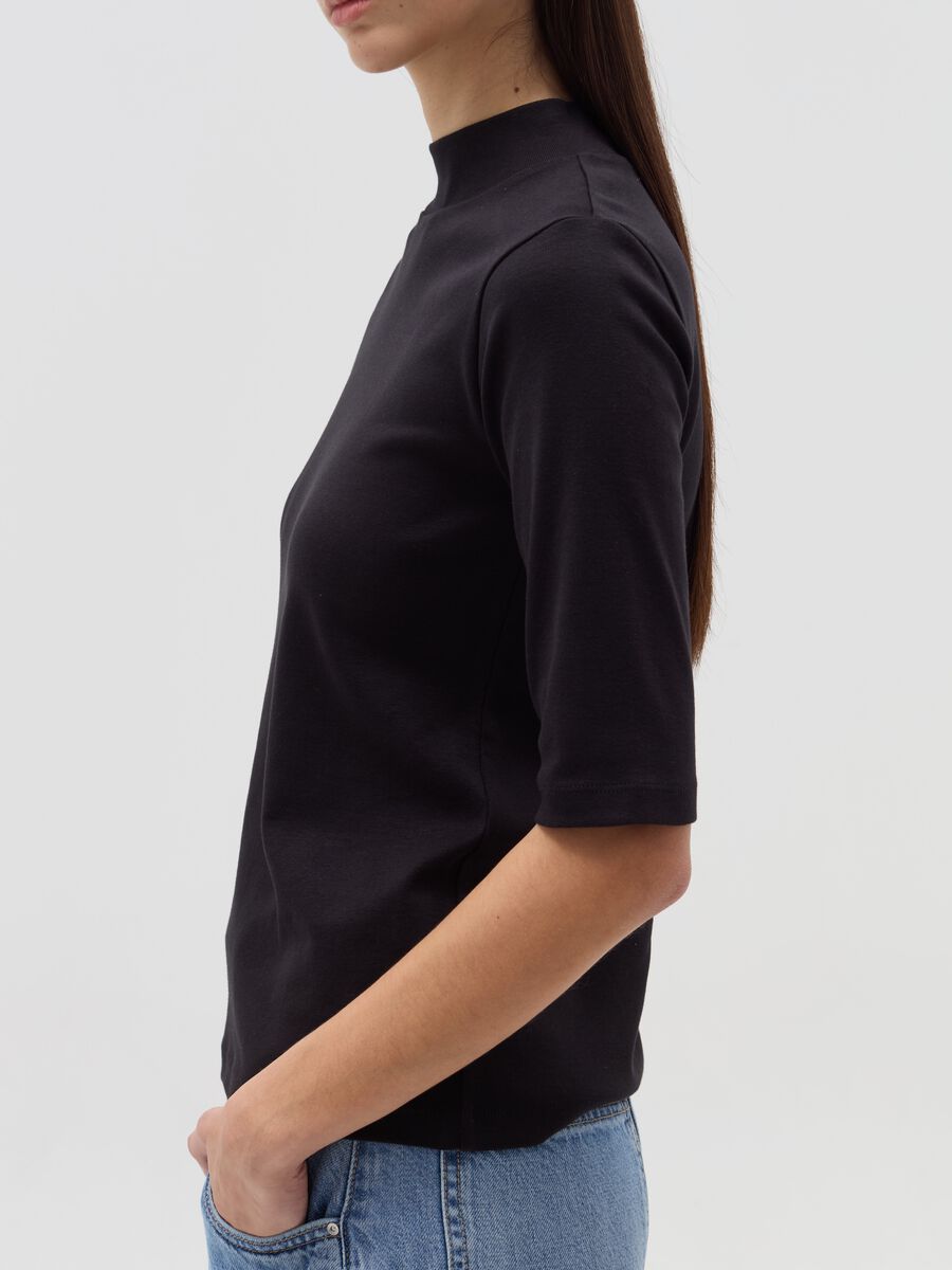 T-shirt with mock neck and elbow-length sleeves_3