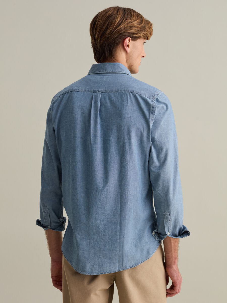 Regular-fit shirt in chambray cotton_4