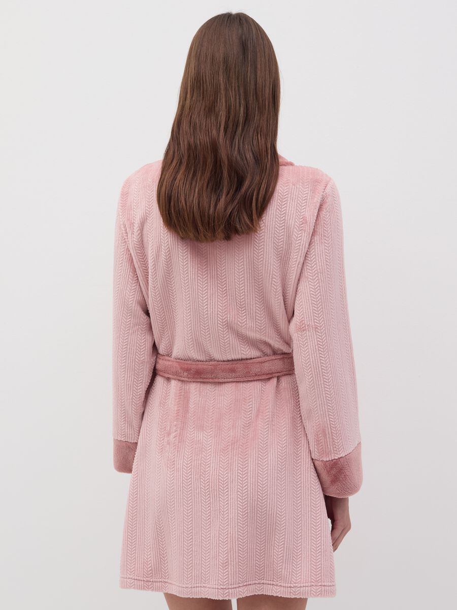 Dressing gown with herringbone motif_3