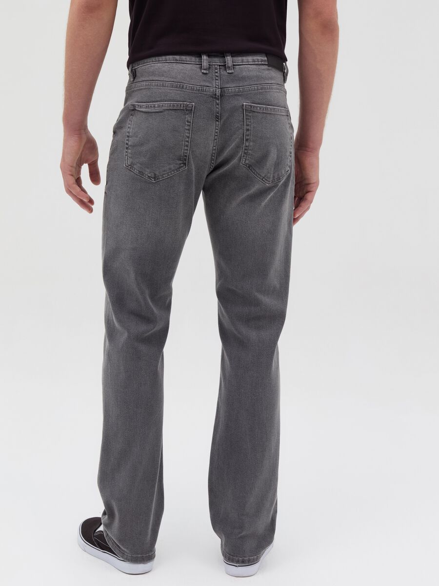 Comfort-fit jeans with five pockets_2