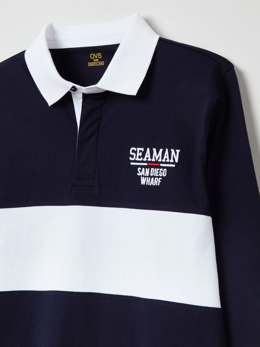 Colour block polo shirt with embroidered lettering_2