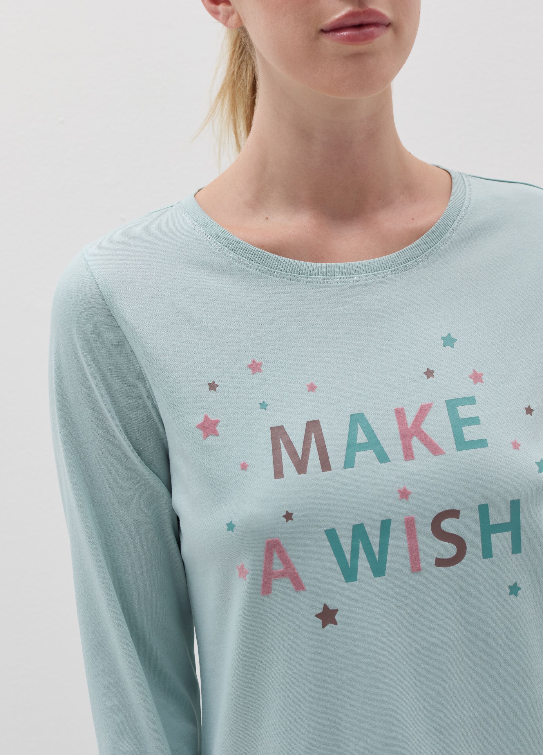 Long pyjamas with small stars print