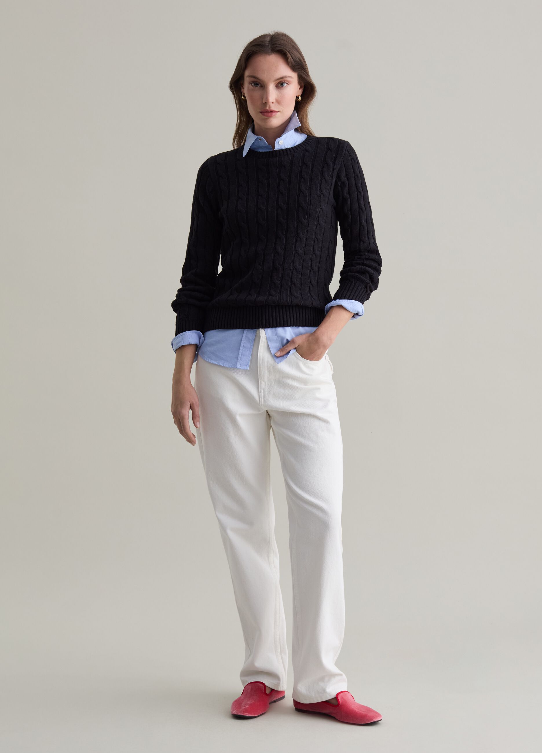 Ribbed pullover with cable-knit design