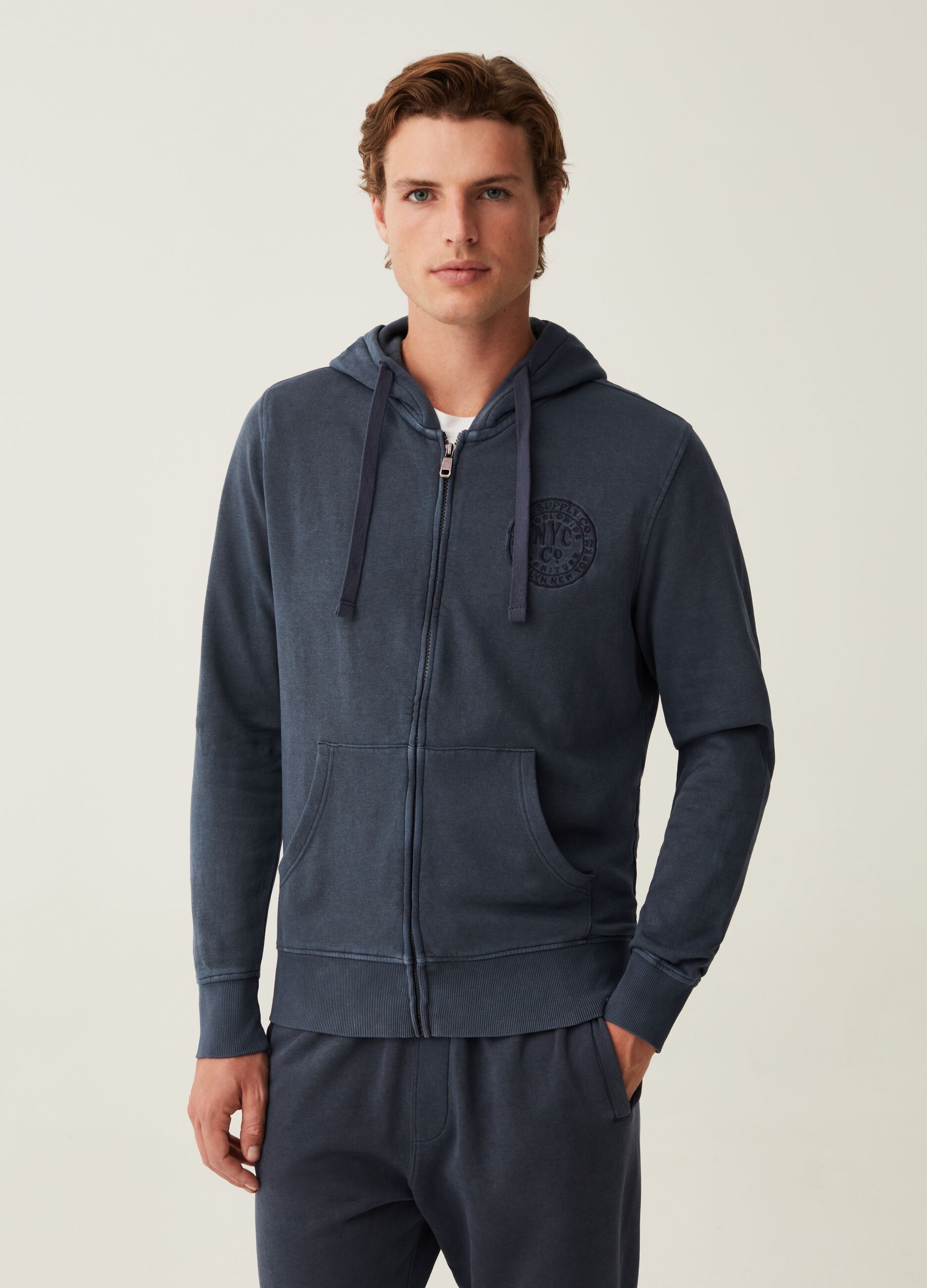 Full-zip sweatshirt with hood and logo embroidery